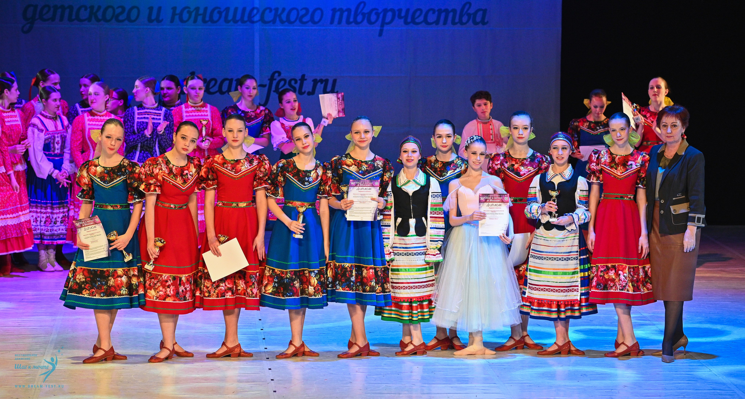 11.04.2025 Фестивальное движение «Шаг к мечте» г. Москва. Медиастудия Фото Концепт