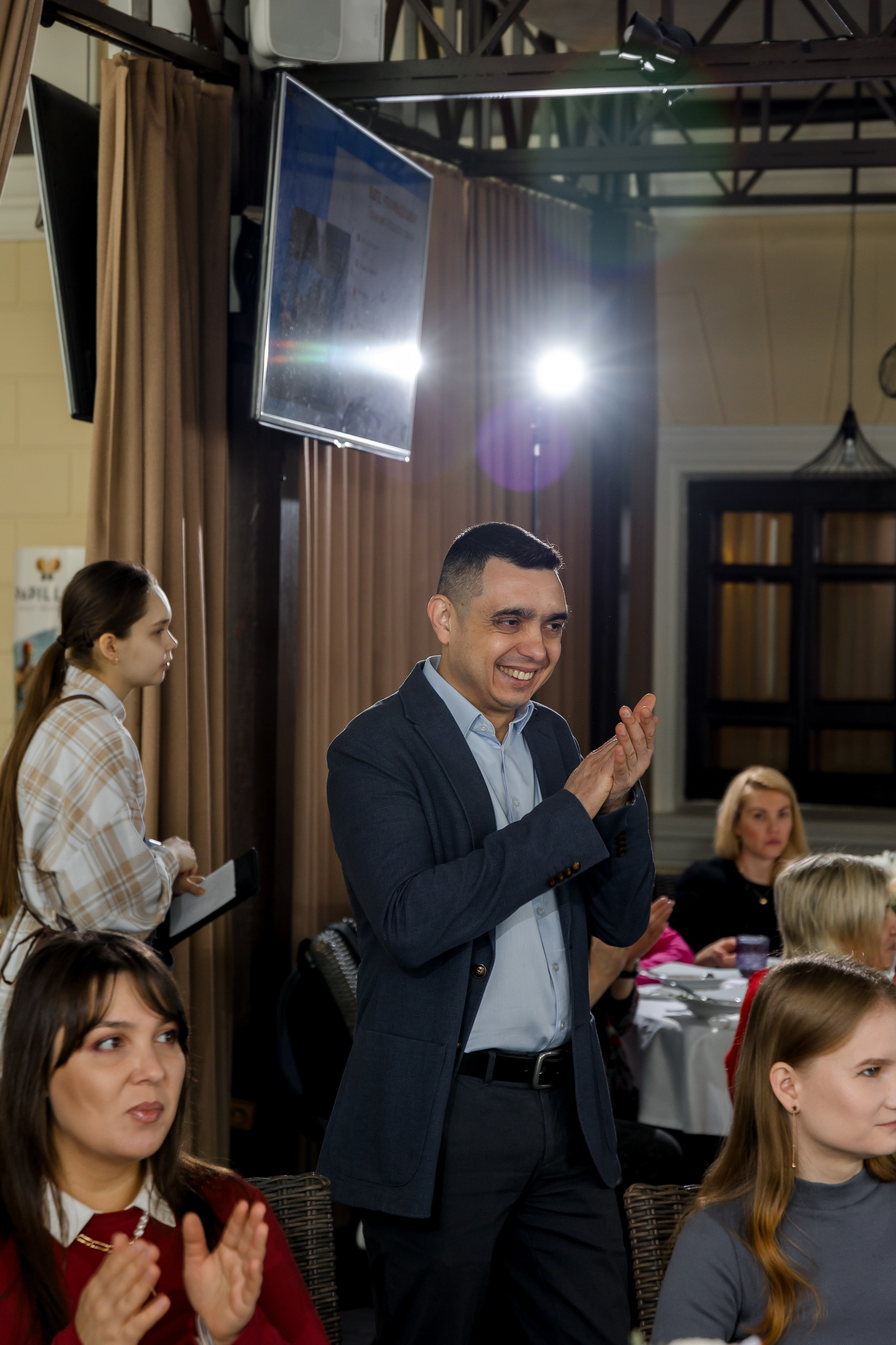 КОНФЕРЕНЦИЯ. Свадебный и семейный фотограф Динар Гильмутдинов