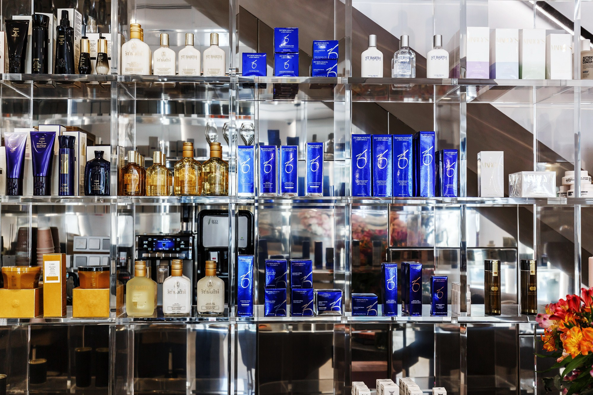 Салон красоты Nikiso. Фотограф Ксения Колесникова. Интерьерная и портретная съемка в Москве