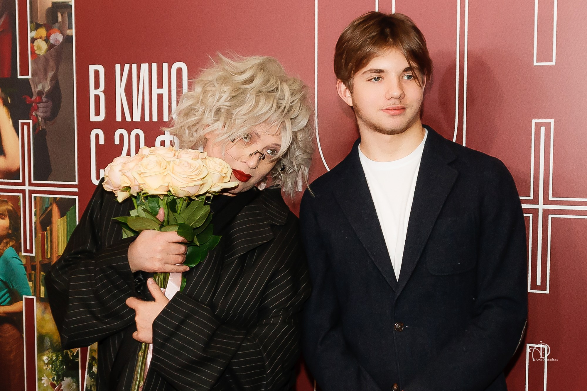 Ольга Дроздова и Елисей на кинопремьере в КАРО Октябрь ОН+ОНА