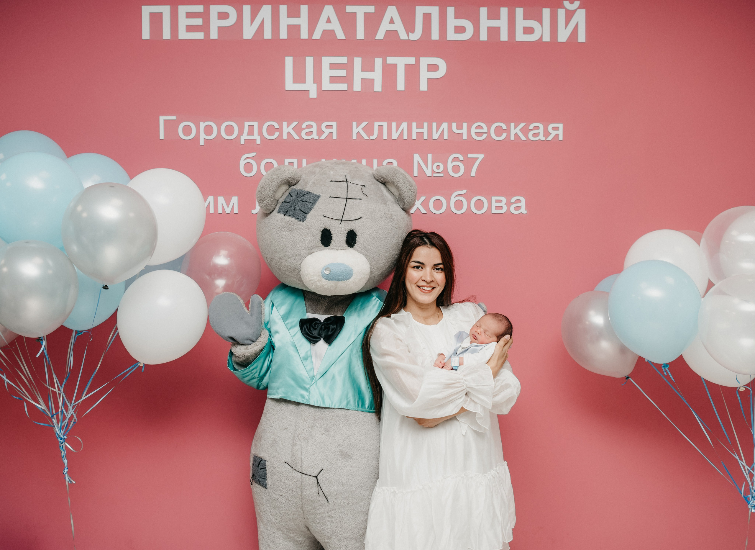 Выписка Али. ГКБ 67. Фотограф на выписку из роддома в Москве и МО