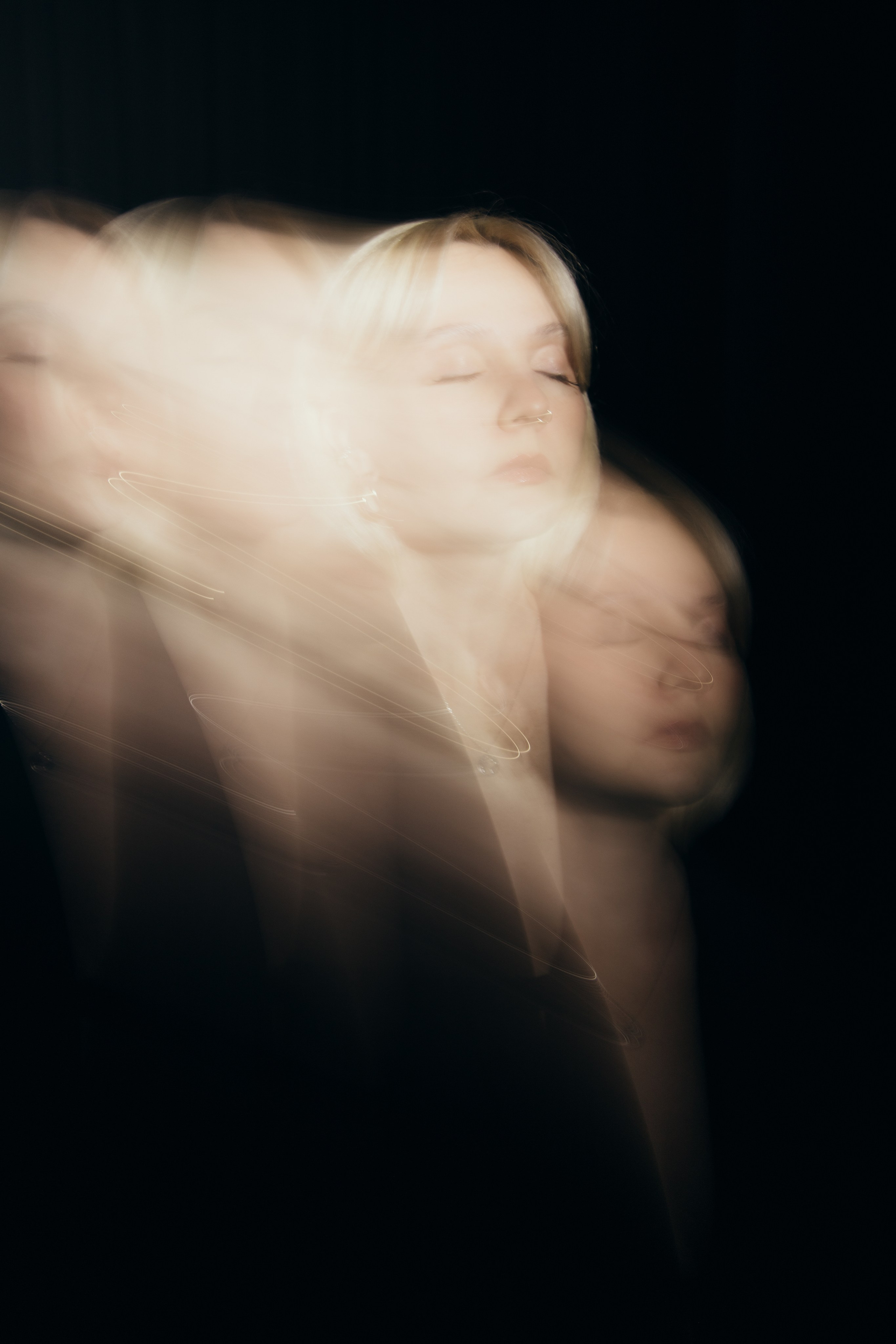 Проект для Свободного театра современного танца. Фотограф Татьяна Жбанова