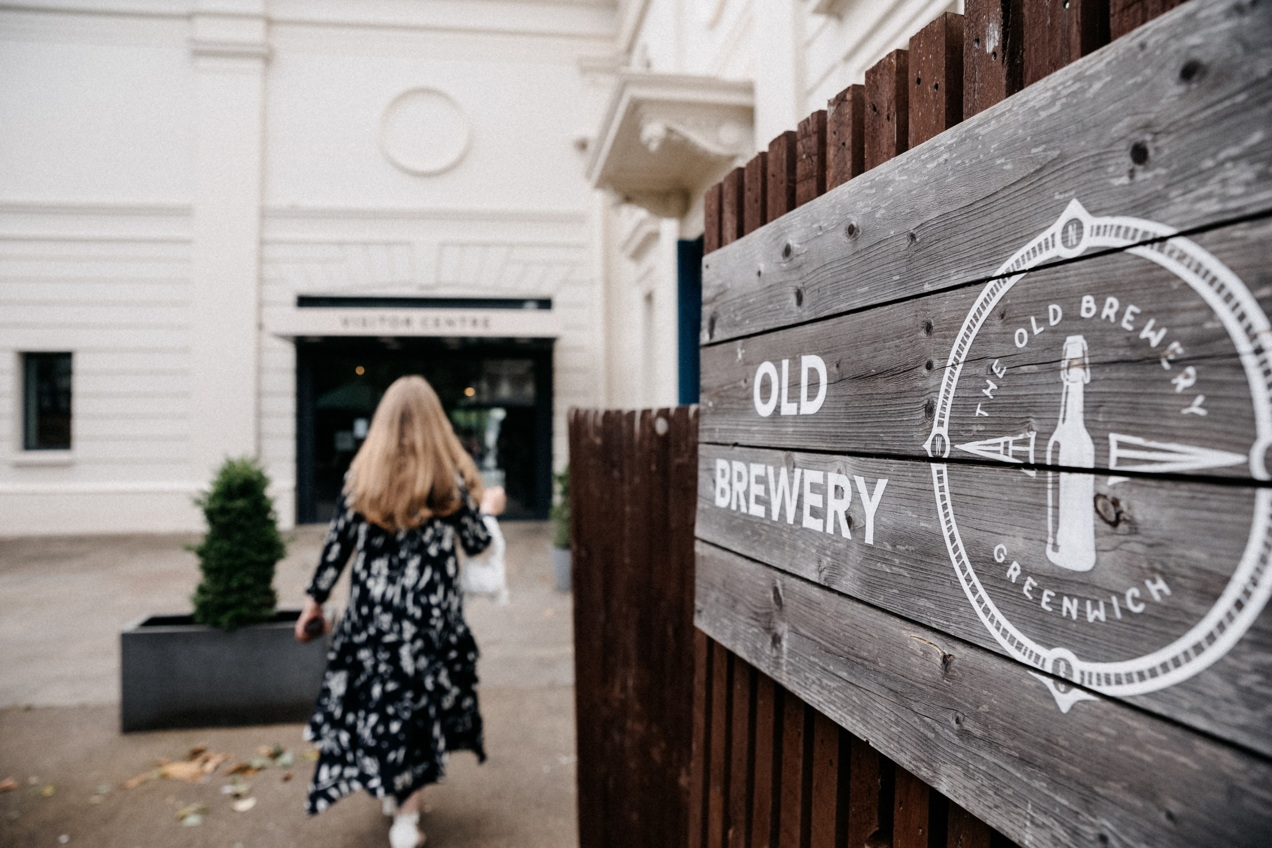 Denise & Tobias at The Old Brewery, Greenwich. Moments Catchers — Wedding Photography & Video Duo in London