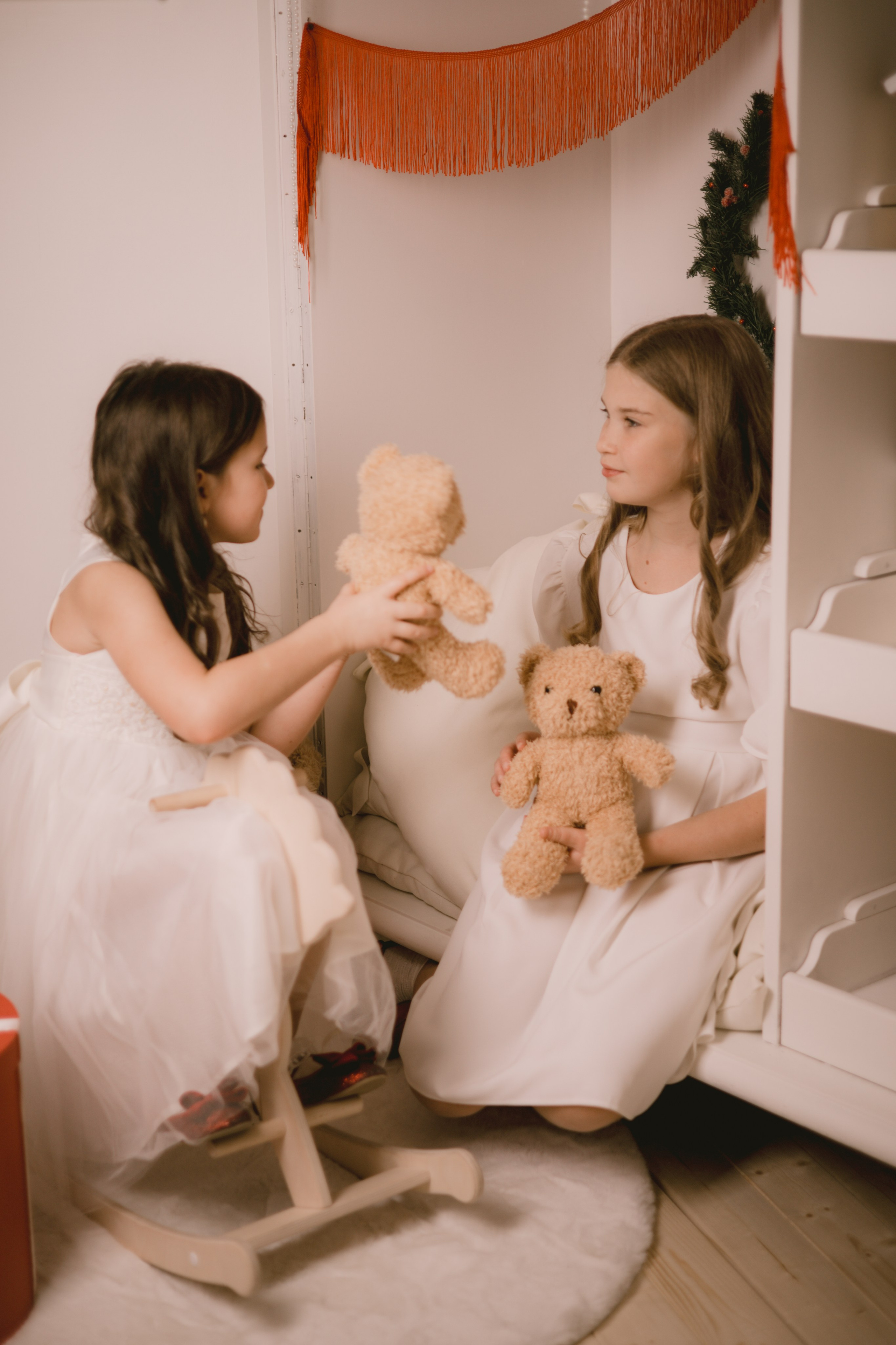 Daily Studio|Soft|Сестрички