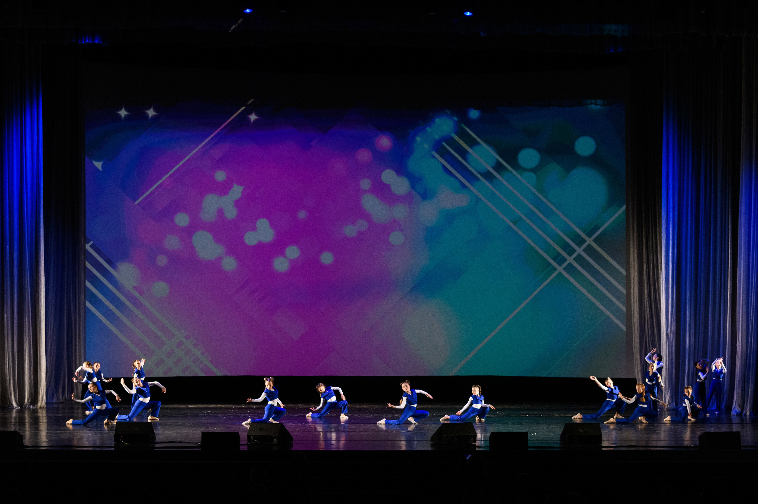 23 апреля, часть 2, БКЗ Октябрьский, г. Санкт-Петербург. Золотое яблочко