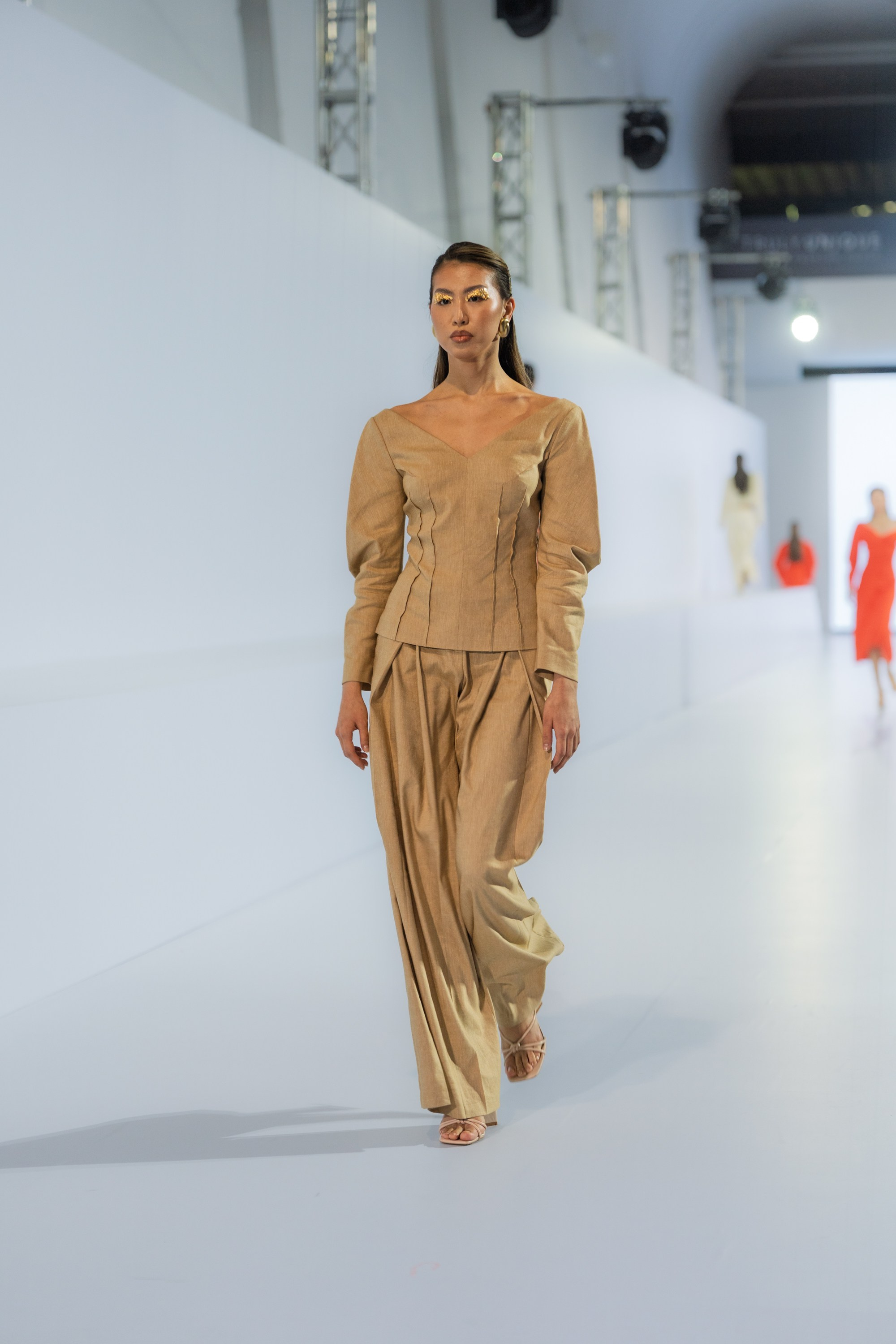 LEEFERS. Сайт Алматинского НЮ АРТ, будуар и фэшн фотографа Дениса Карпенко