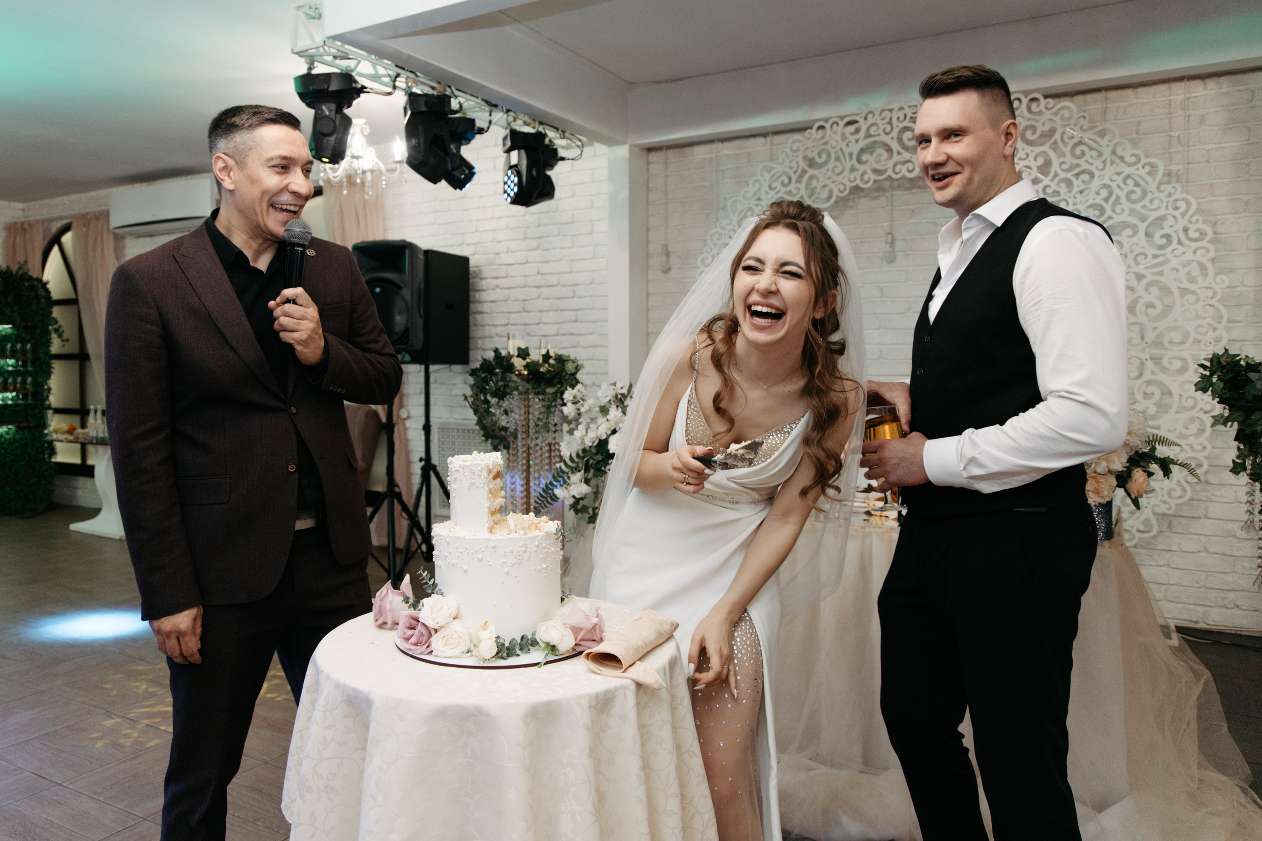 Диана и Сергей (полный день). Фотограф в Барнауле Юлия Садвокасова