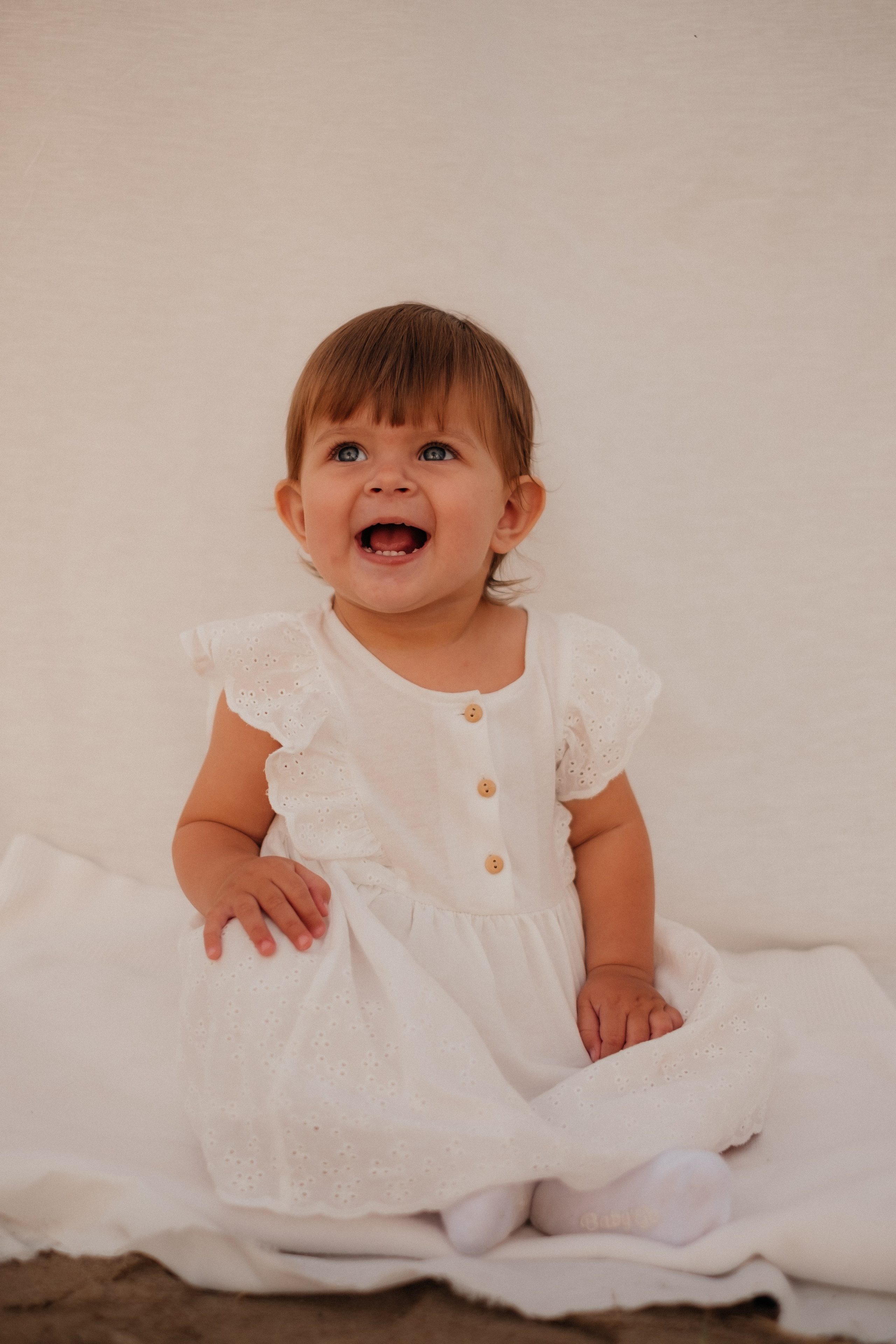 Алина, Ярослав и Тая на берегу. Фотограф в Новосибирске Диана Ильиных