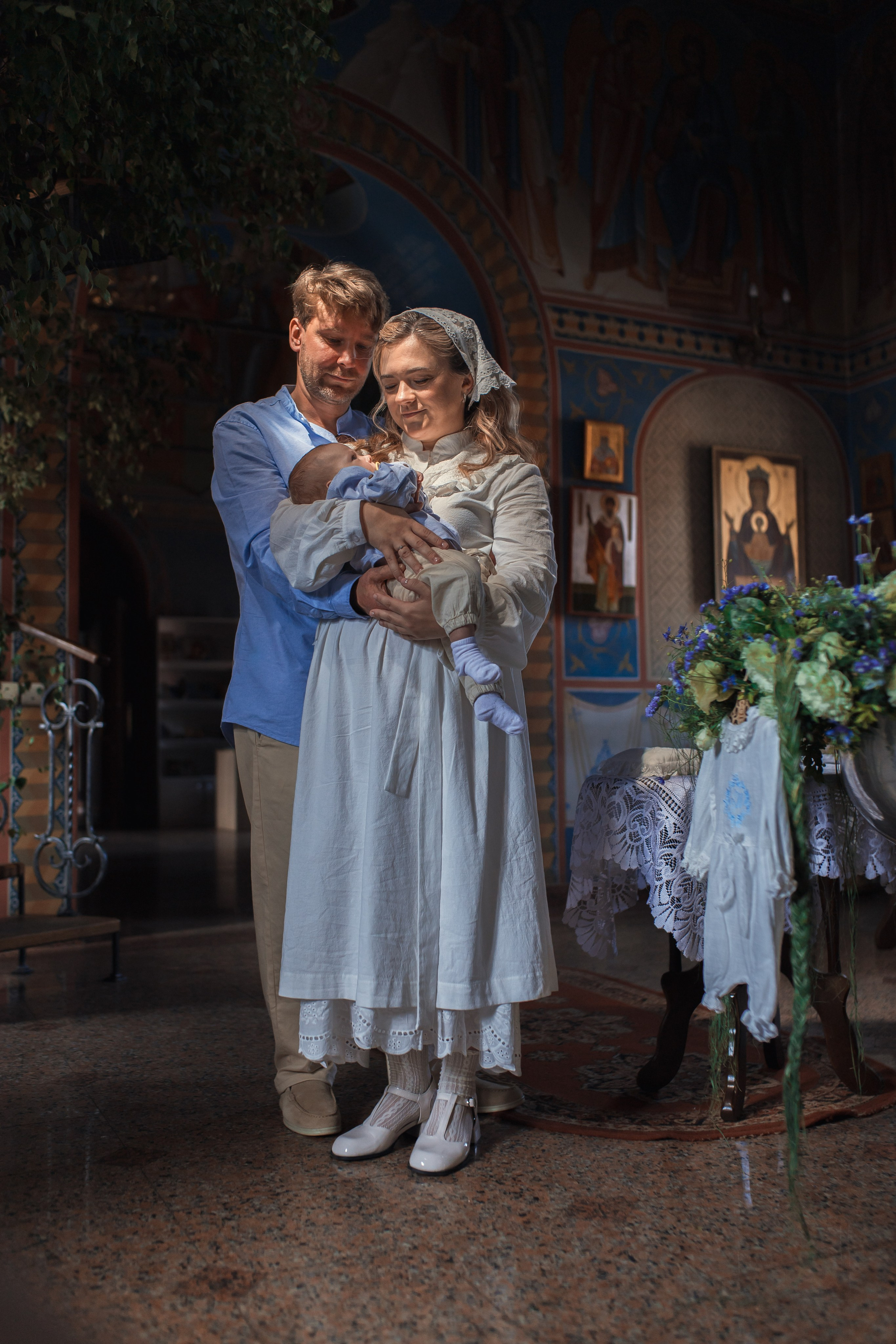 Крещение в Знаменской Церкви г. Переславль Залесский. Профессиональный фотограф в Москве и Мо Мария Шантарёва