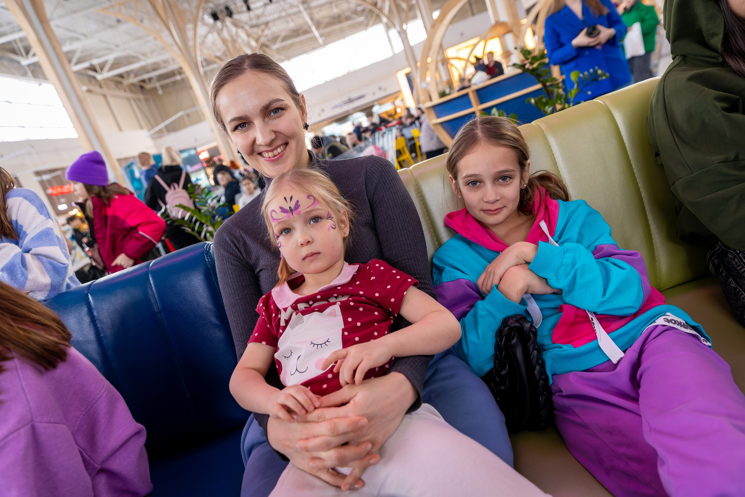 Фото отчет с мероприятия ТЦ Мега 12 лет. Фотограф в Самаре Максим Тырин