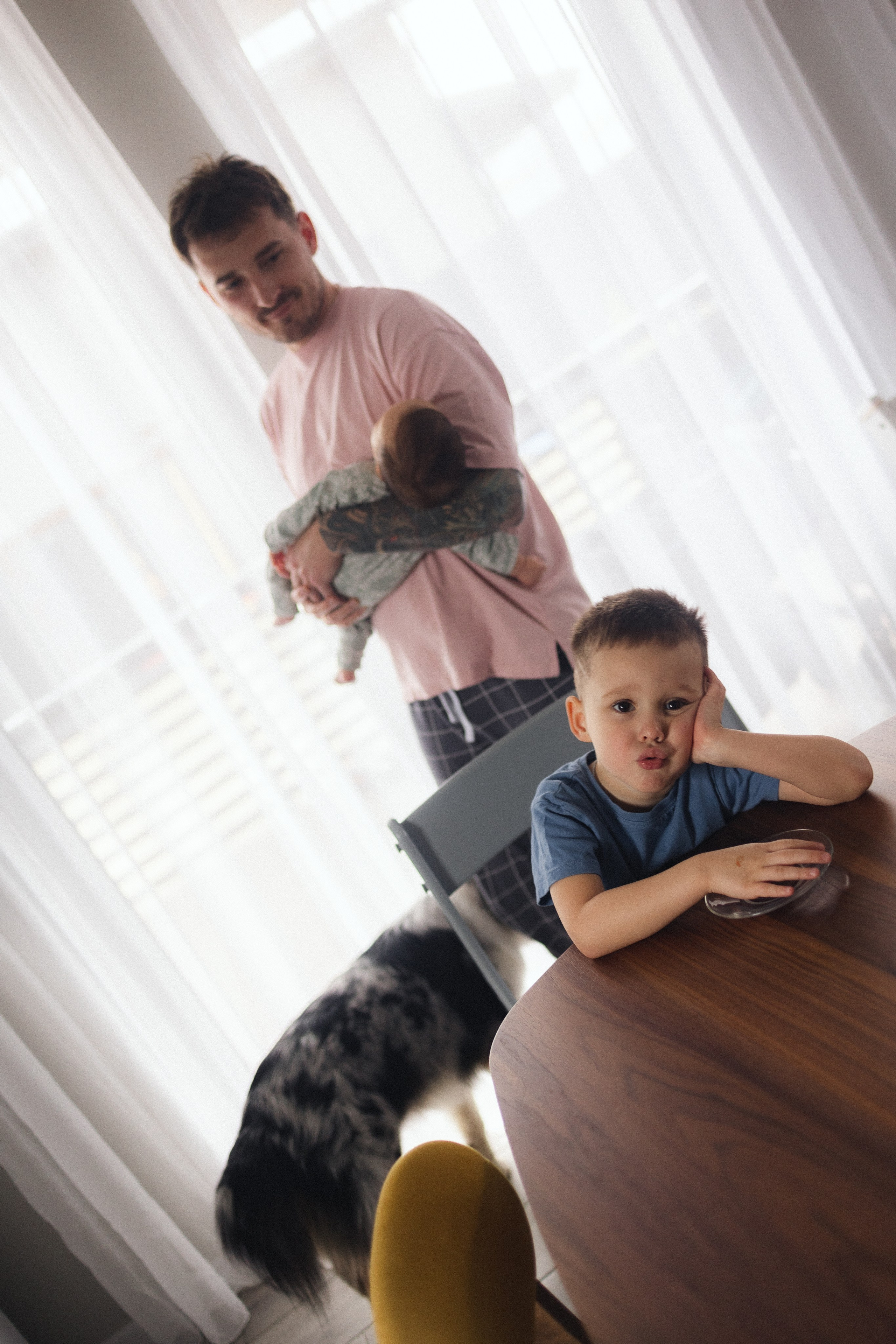 Появление брата. Фотограф из Петербурга