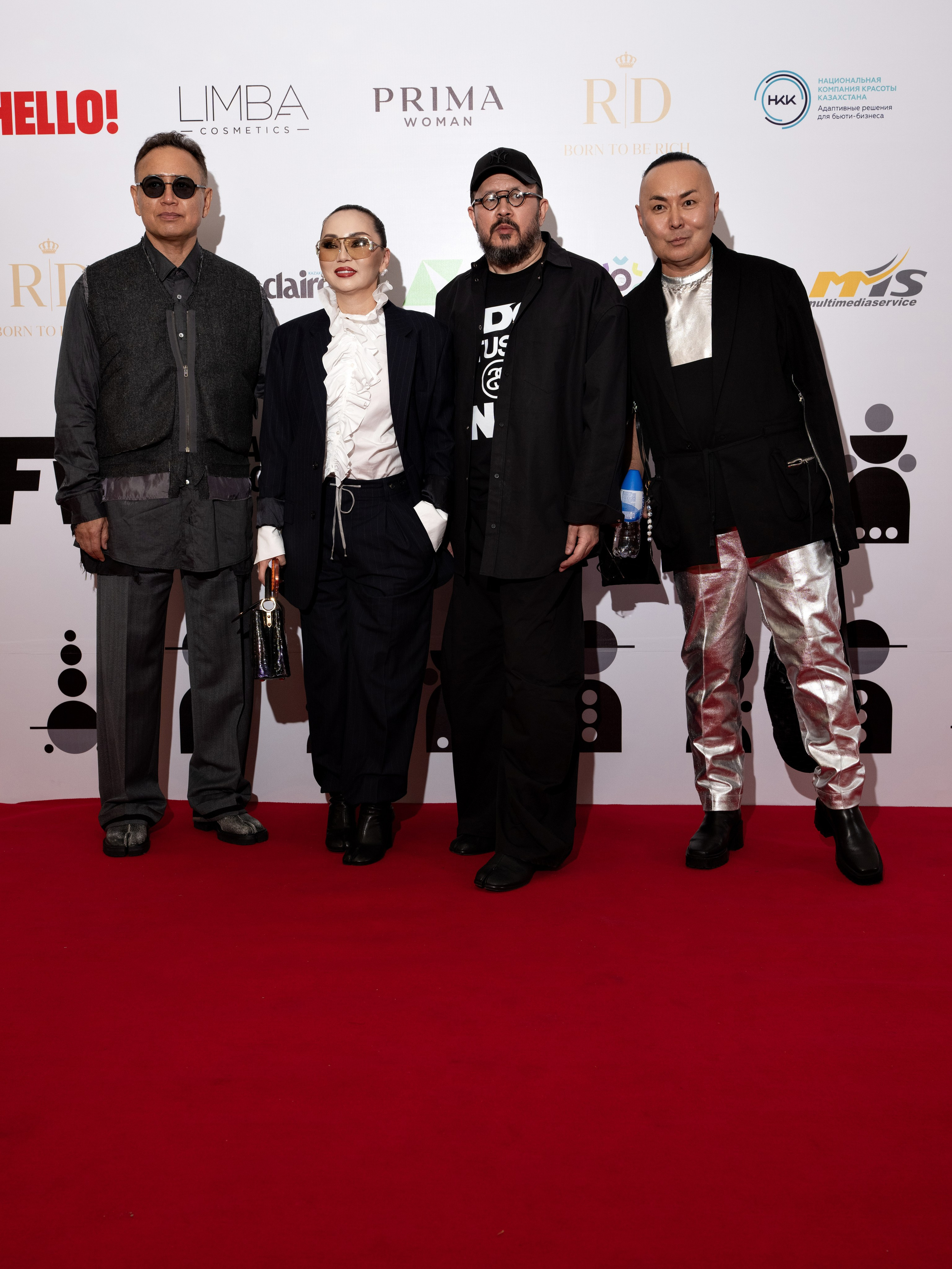 Backstage. Сайт Алматинского НЮ АРТ, будуар и фэшн фотографа Дениса Карпенко