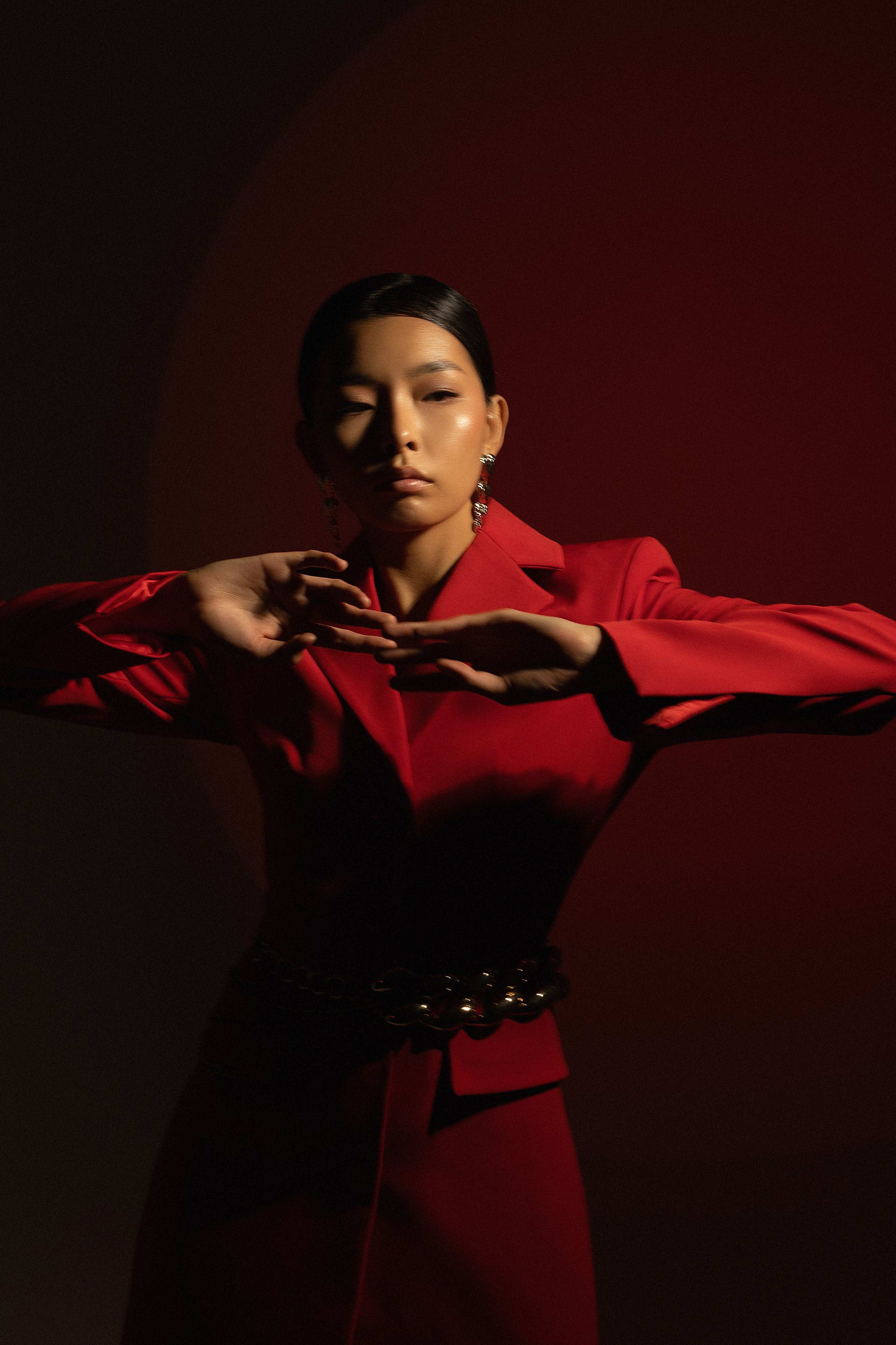 Настя студия 013. Женский фотограф в Екатеринбурге Марина Логинова