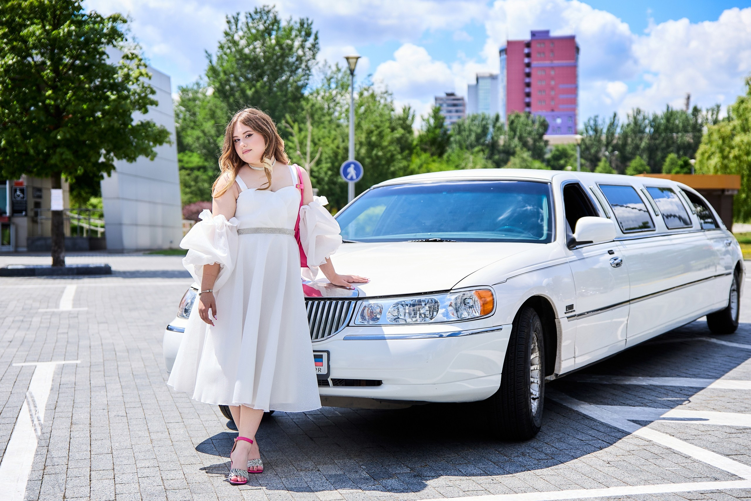 ШКОЛЬНИКИ. ВЫПУСКНОЙ. ДОНБАСС-АРЕНА. Фотограф Татаринов Андрей (Донецк / Макеевка)