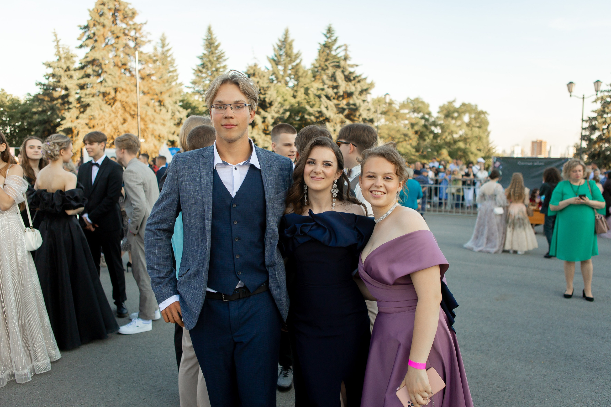 Выпускной Гимназия 12 2024 г. Свадебный и портретный Фотограф в Липецке Дмитрий Котюков