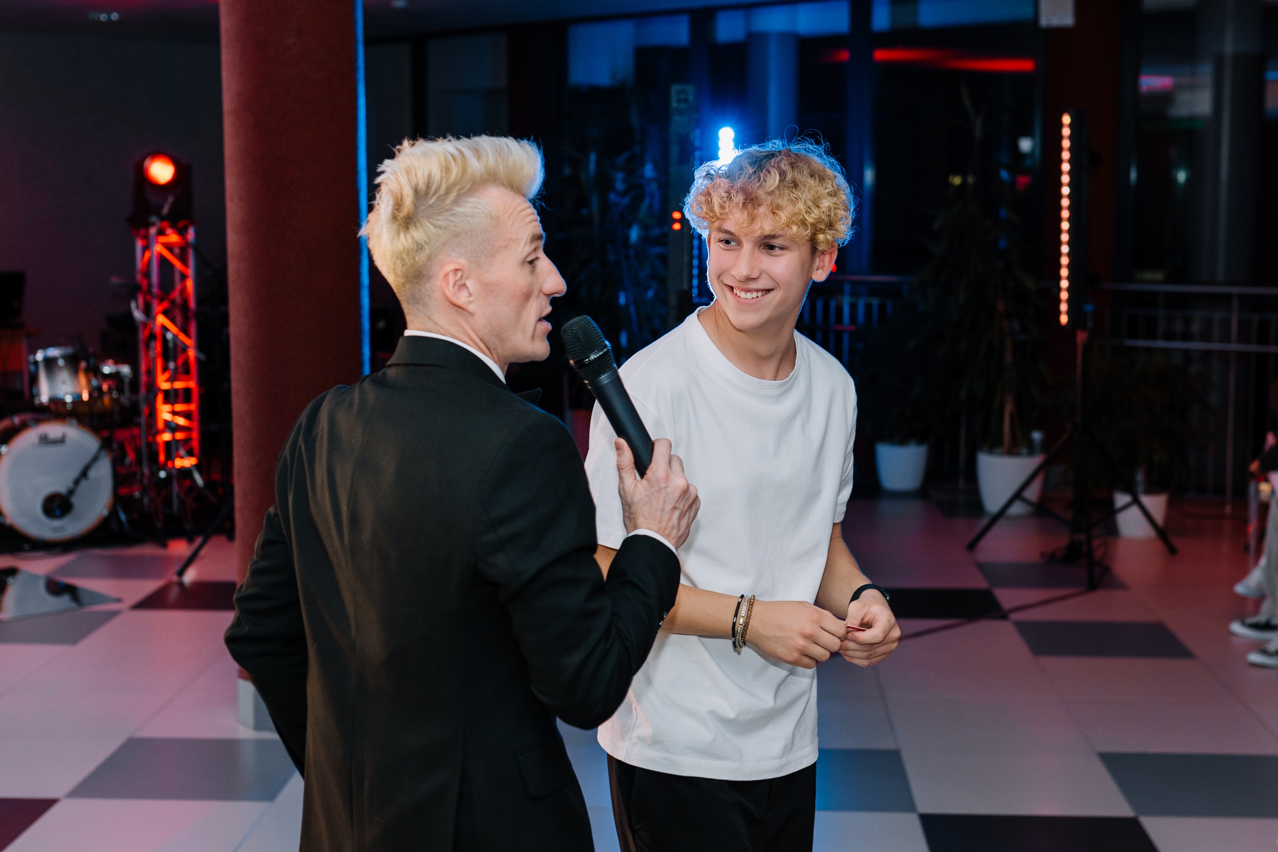 Выпускной 61 школа