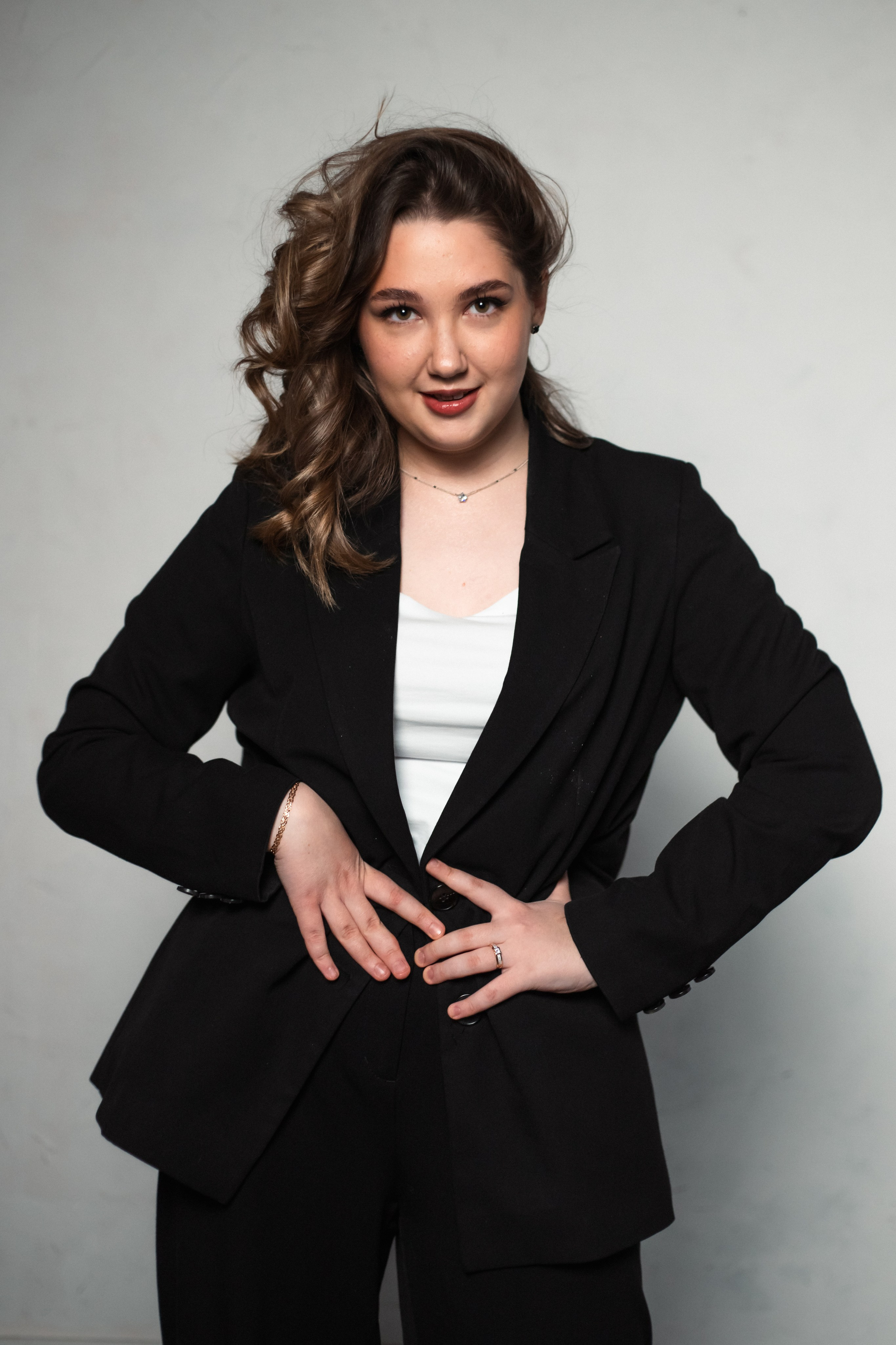 Виктория. Фотограф в Тюмени Даша Михнова. Портреты, фотопроекты, фотодни