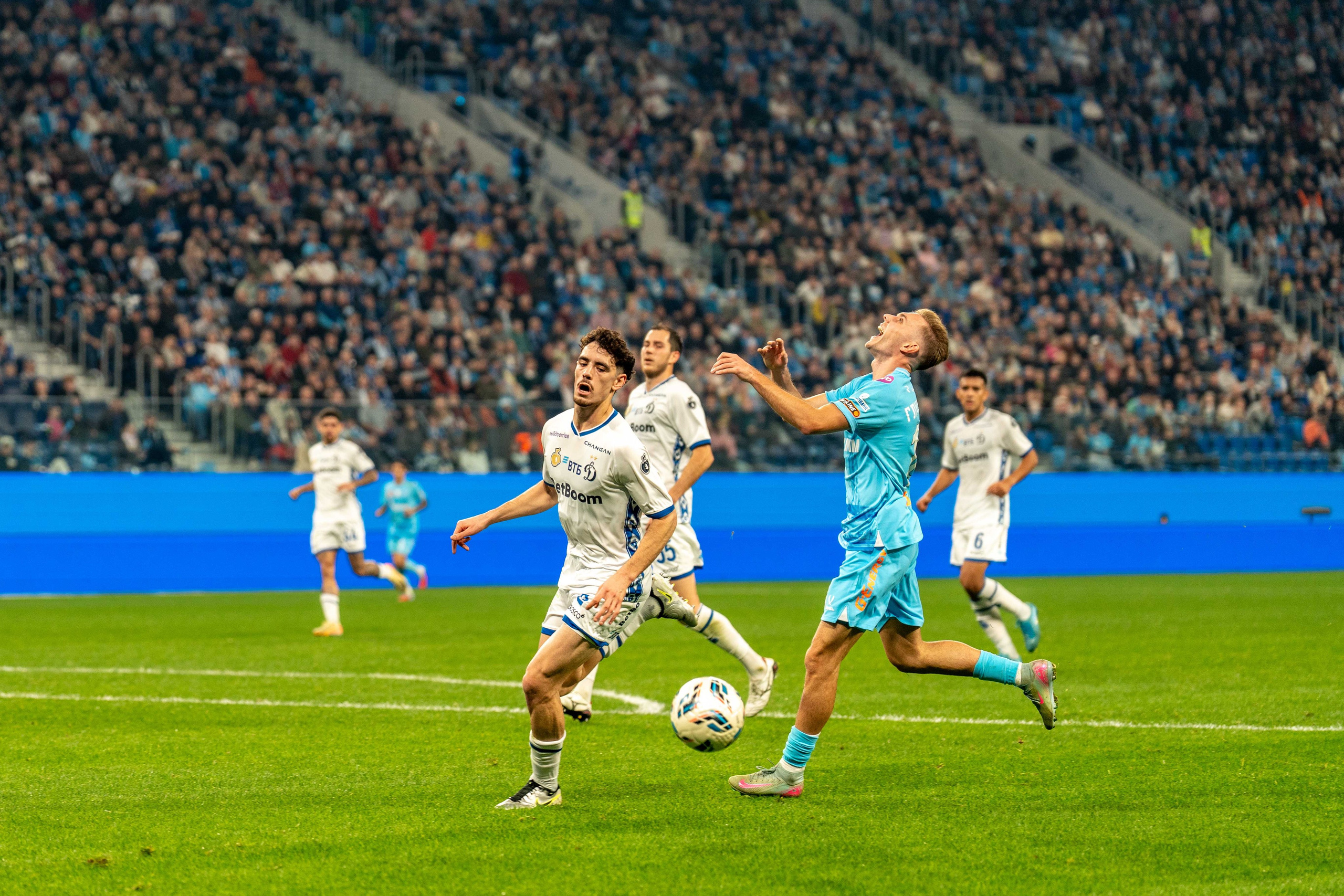 Зенит — Динамо (Москва): фотогалерея РПЛ, 13 тур на Газпром Арене | Антон Гауф. Спортивный фотограф в Санкт-Петербурге | Антон Гауф