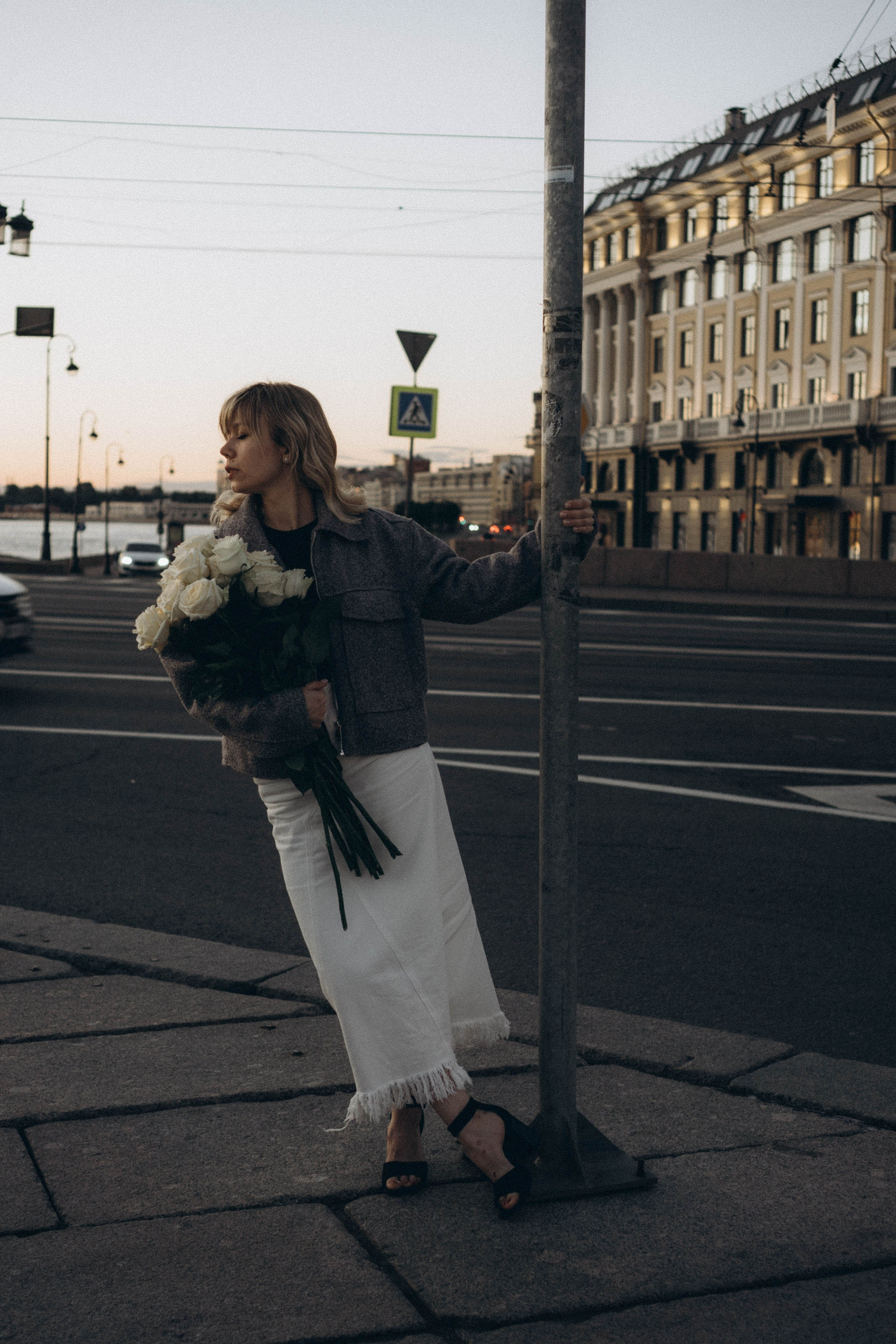 ПРОГУЛКА ПО ГОРОДУ В БЕЛЫЕ НОЧИ (другой вариант). Профессиональный фотограф, Санкт-Петербург — Виктория Богомолова