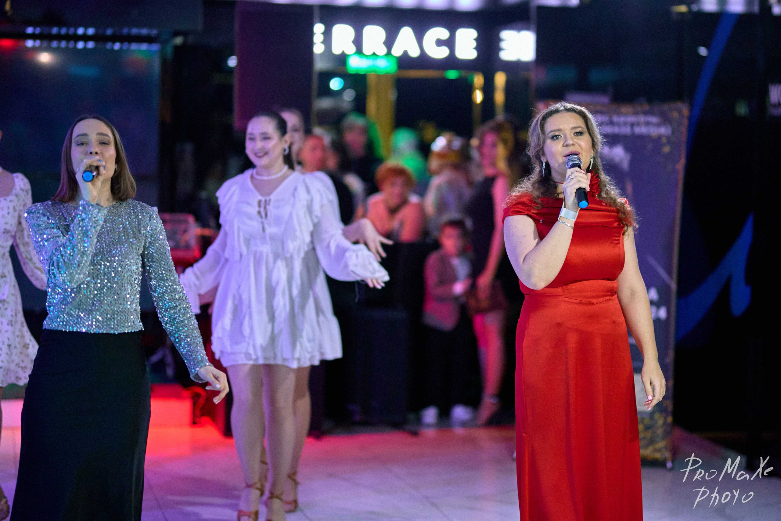 Зал КРАСА МАСС-МЕДИА ЧУВАШИИ. Владимир Суздалов (ProMaXe) — Портретный фотограф, тематические фотосессии в Чебоксарах