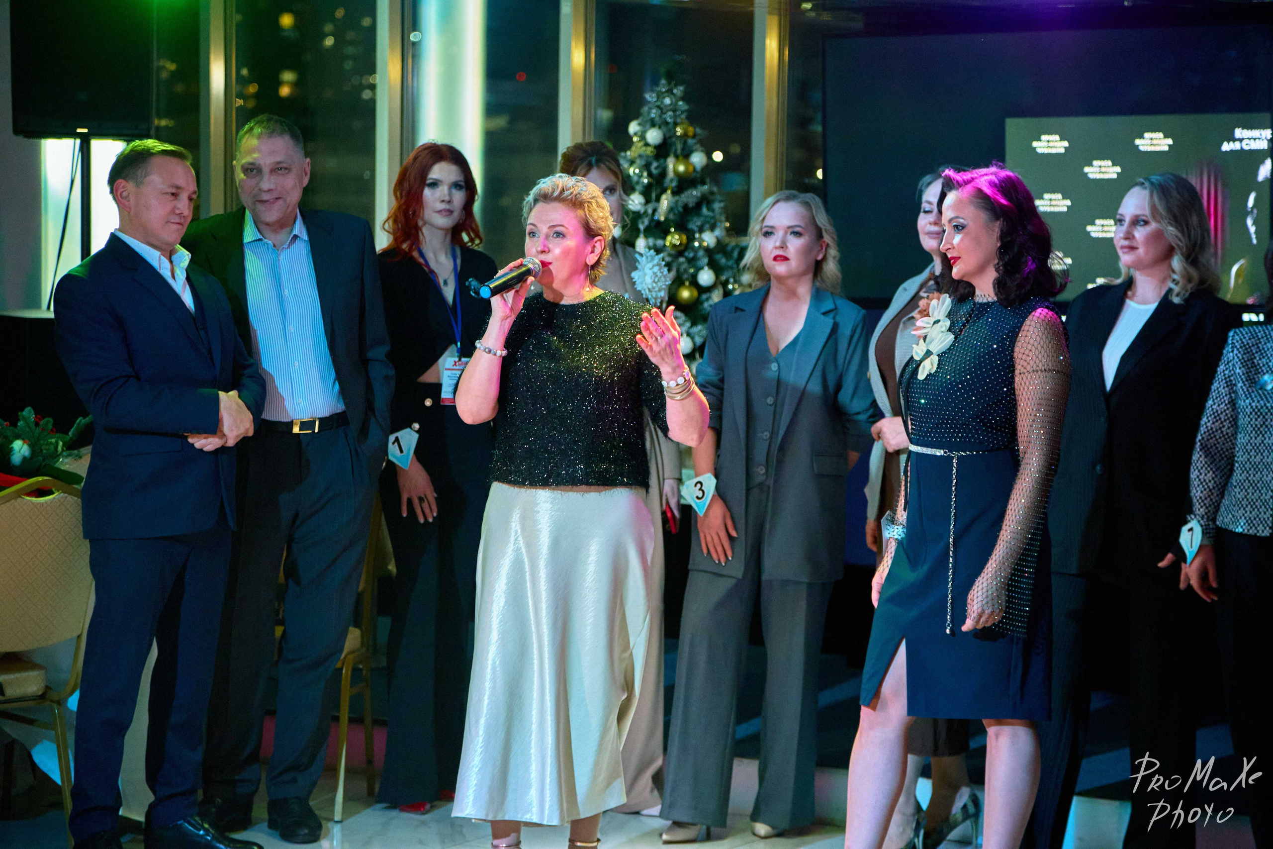 Зал КРАСА МАСС-МЕДИА ЧУВАШИИ. Владимир Суздалов (ProMaXe) — Портретный фотограф, тематические фотосессии в Чебоксарах