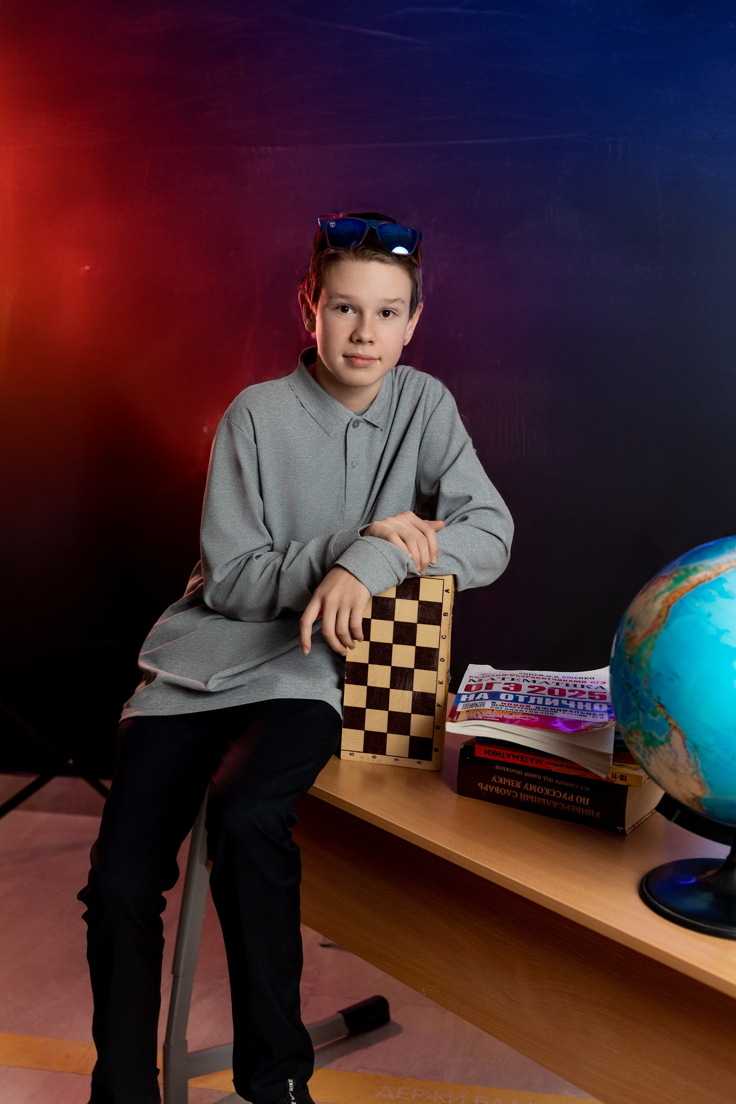 9 классы 2025 год. Артём Печерин фотограф в Оленегорске