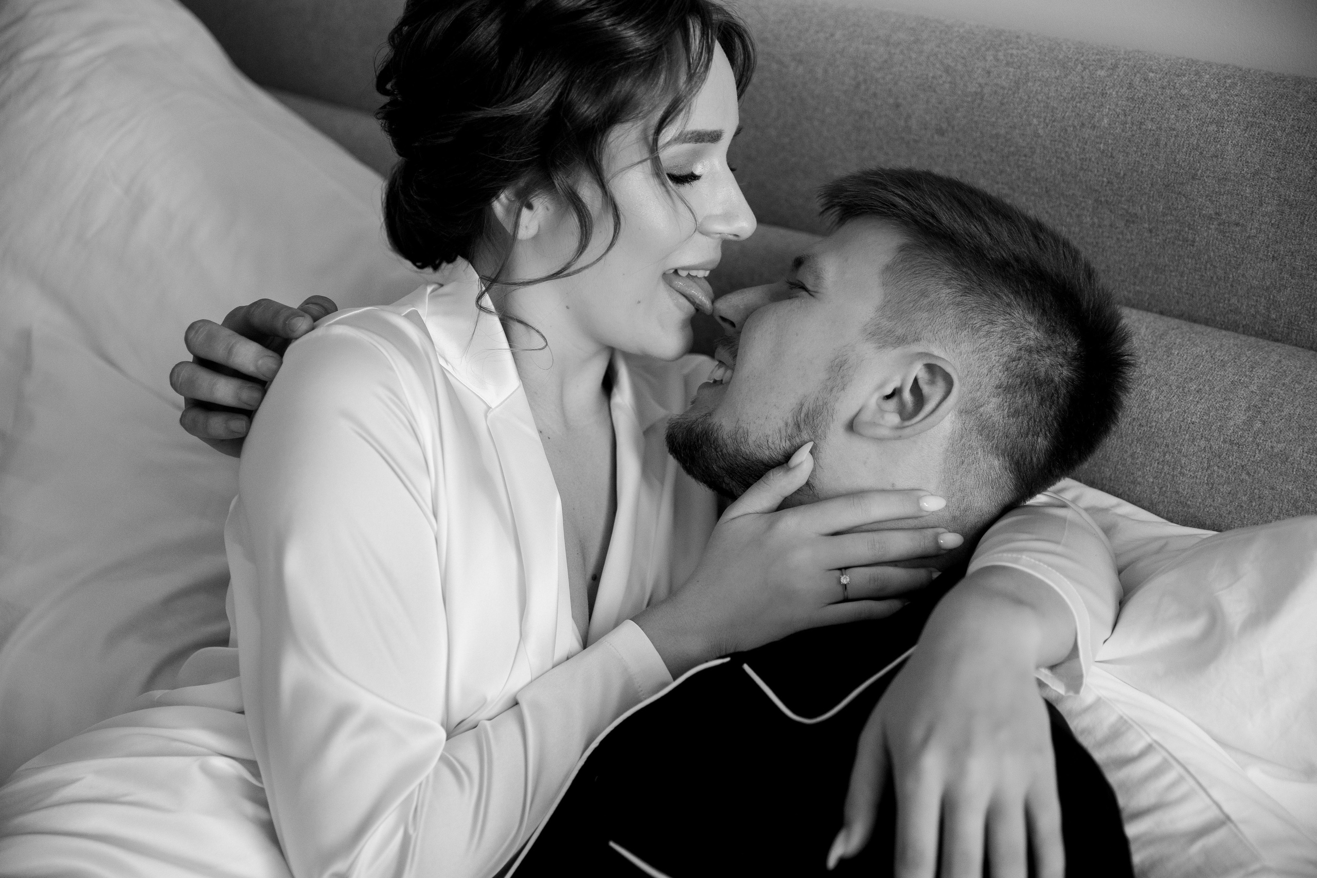 Свадебная фотосессия в апартаментах в центре спб. Свадебный фотограф в Санкт-Петербурге Никита Кузякин