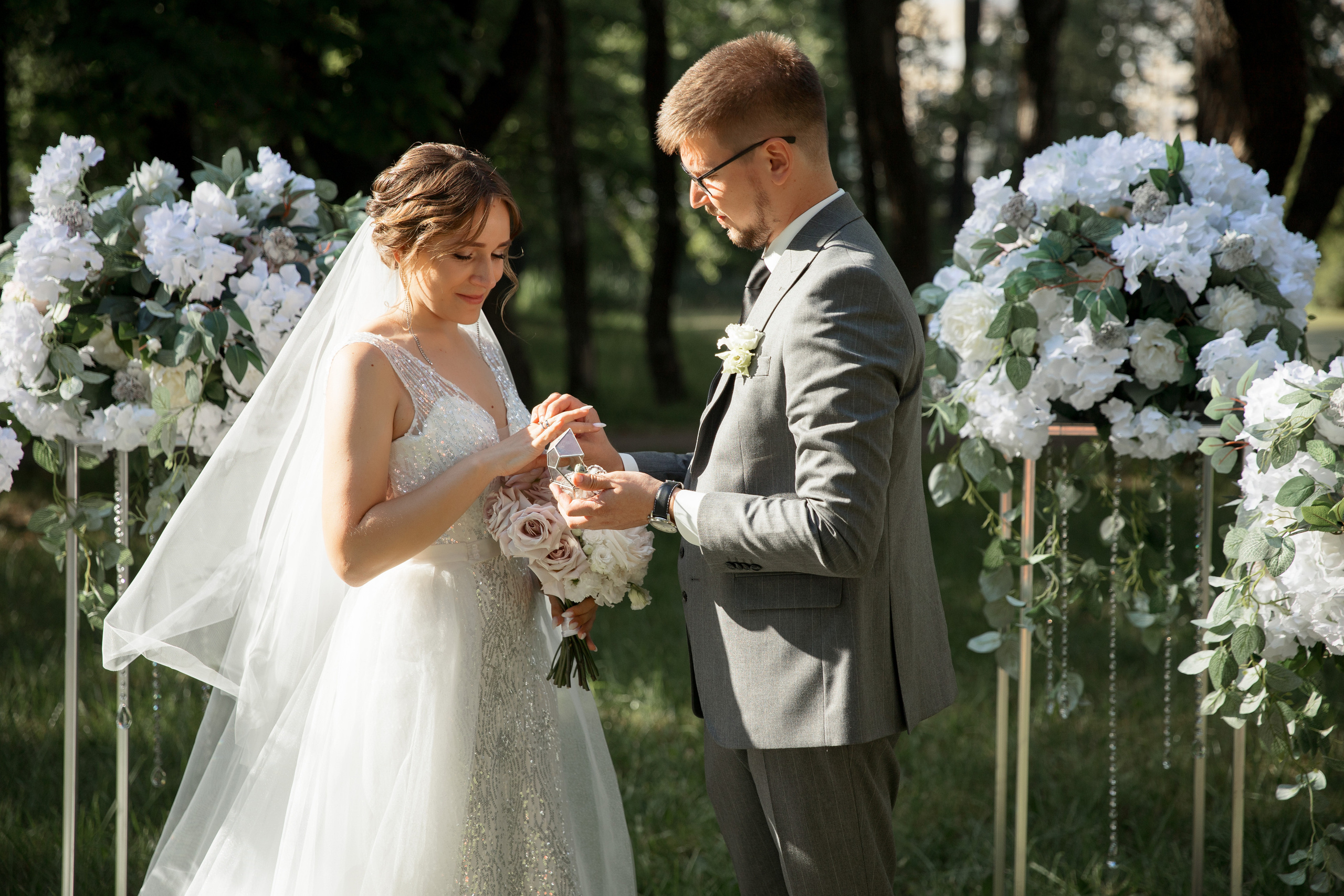 Свадебная фотосессия в апартаментах в центре спб. Свадебный фотограф в Санкт-Петербурге Никита Кузякин