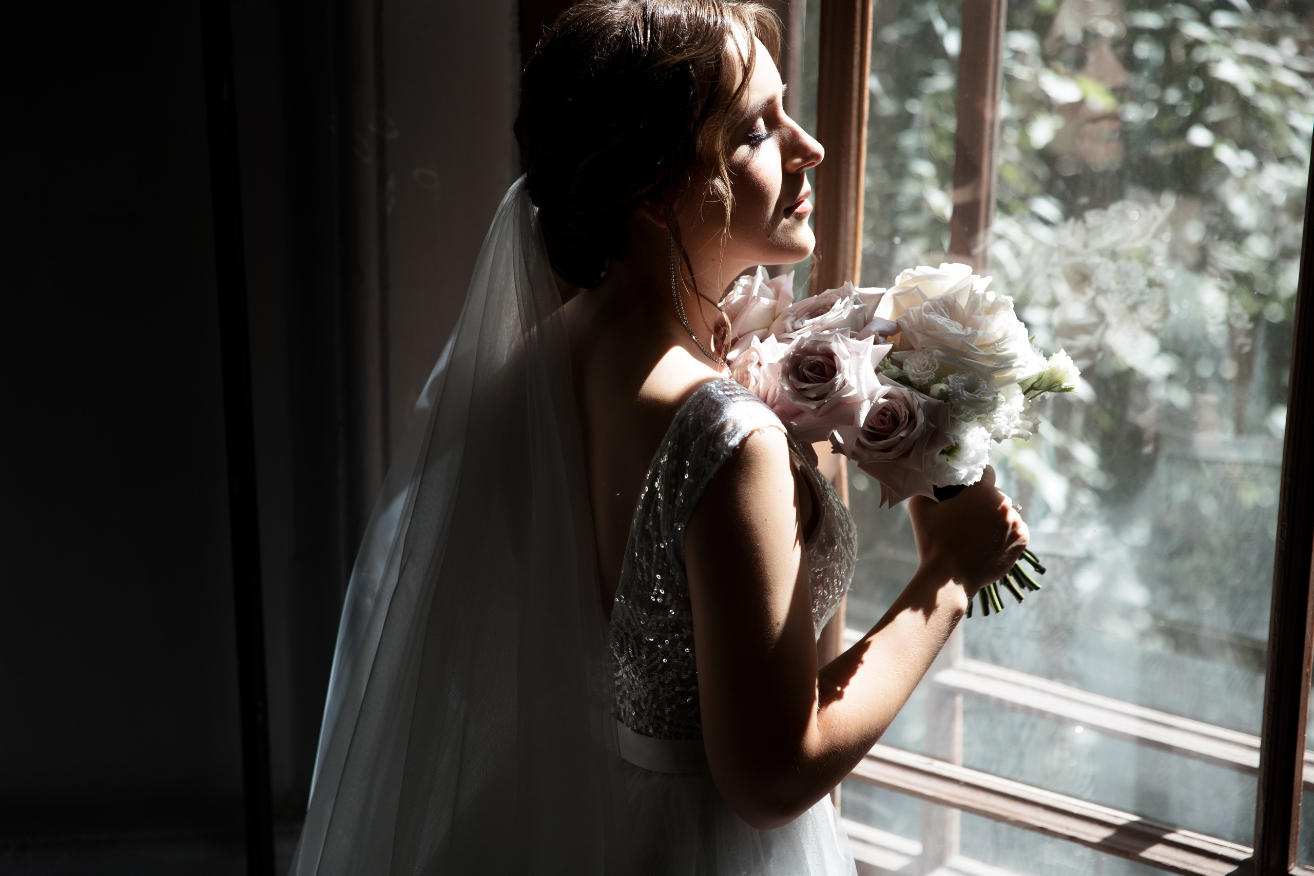 Свадебная фотосессия в апартаментах в центре спб. Свадебный фотограф в Санкт-Петербурге Никита Кузякин