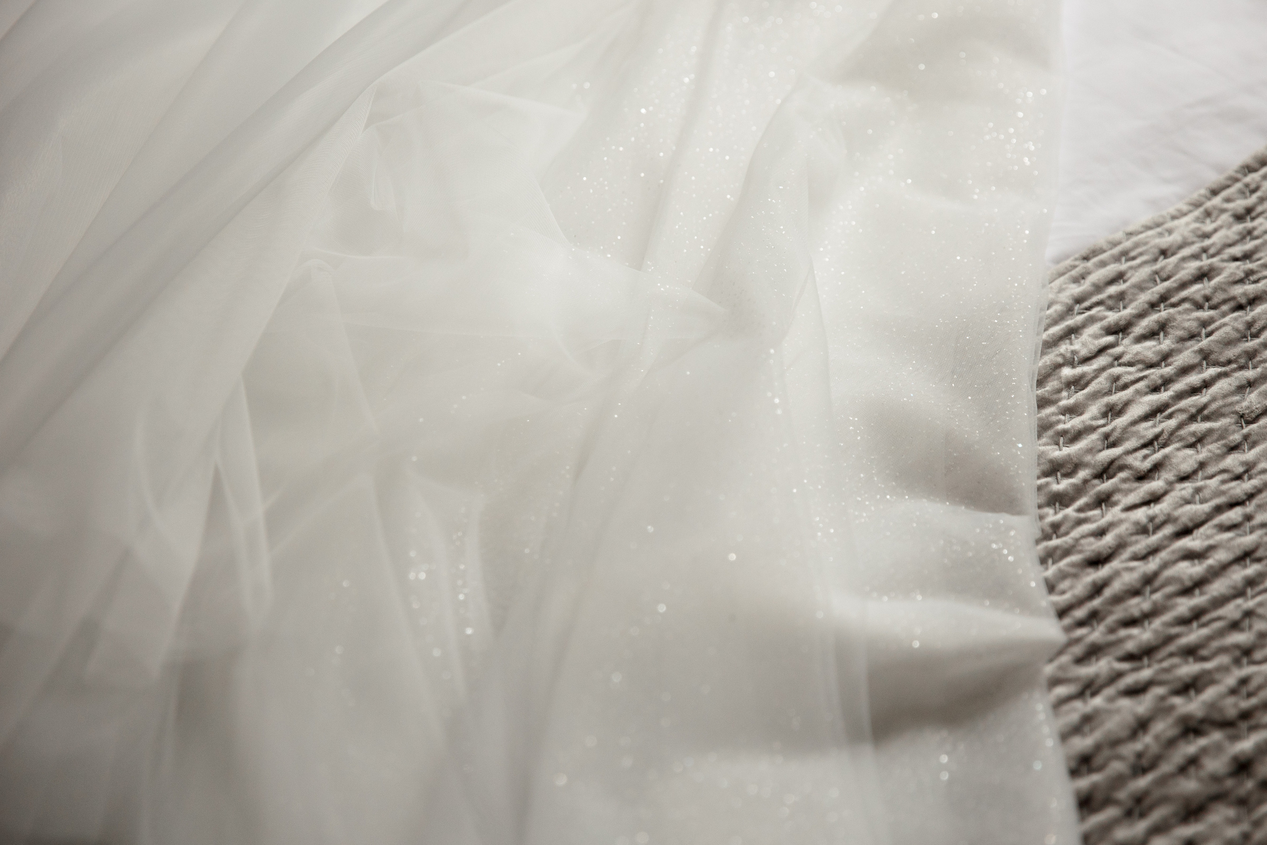 Свадебная фотосессия в апартаментах в центре спб. Свадебный фотограф в Санкт-Петербурге Никита Кузякин