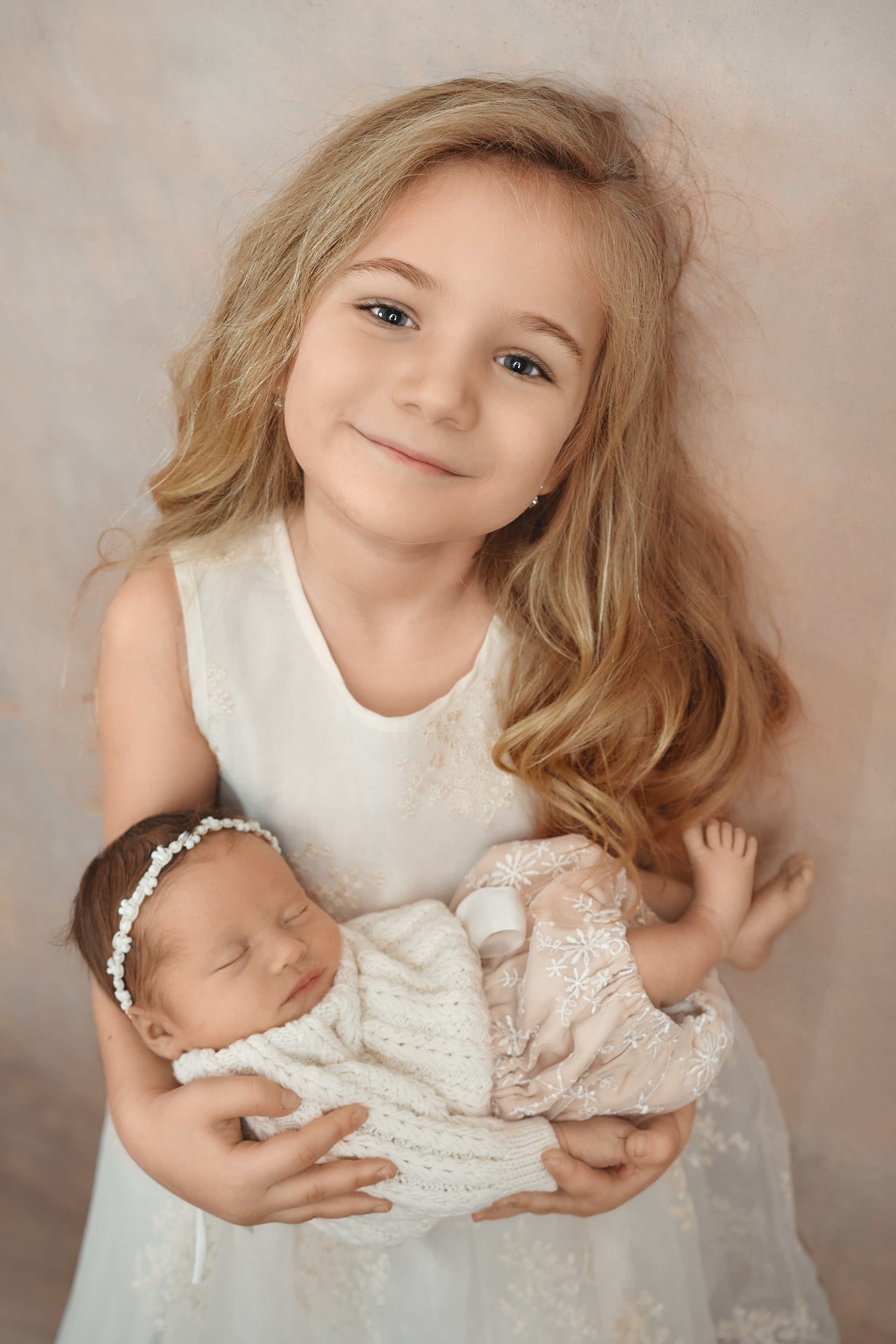 Стефания. Фотограф новорожденных во Владивостоке Ромашко Виктория