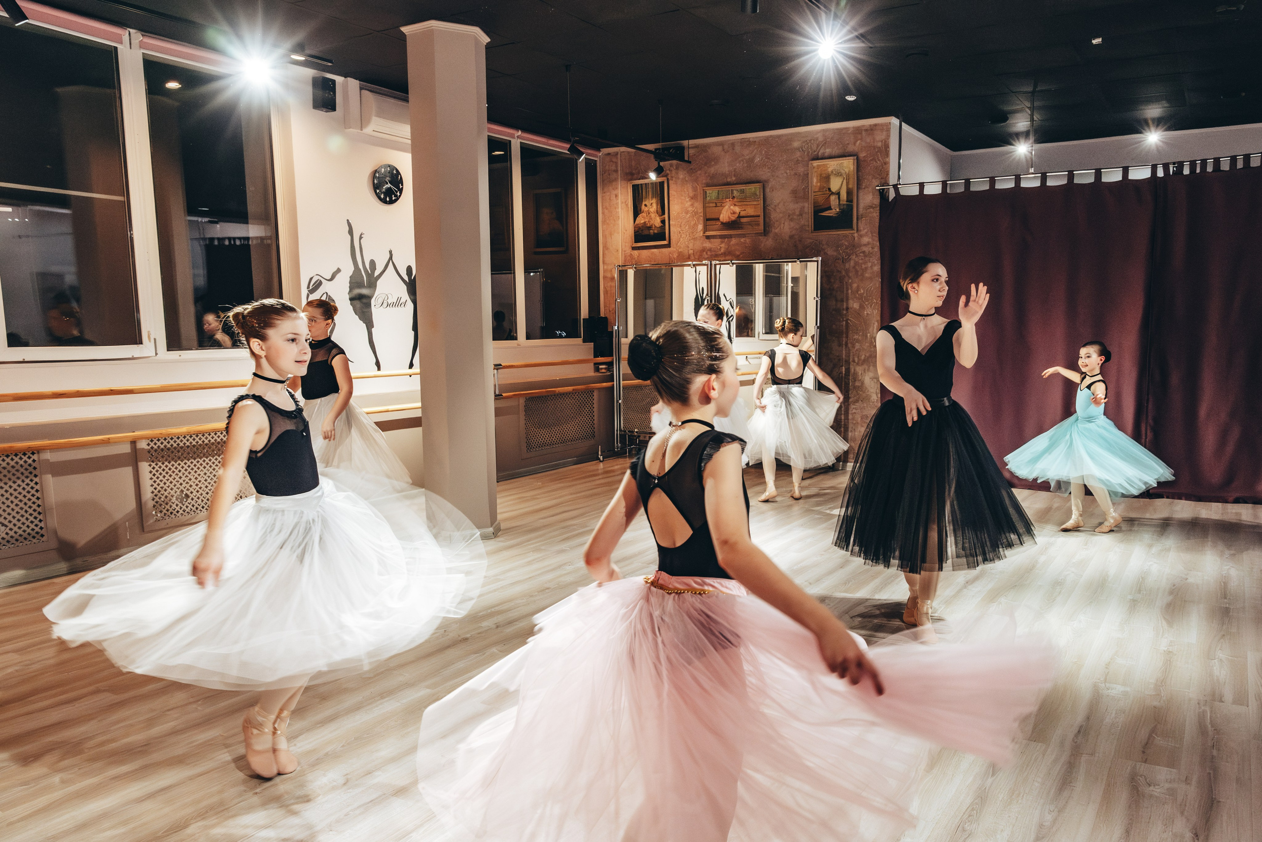 Балетная SТУДИЯ. Легкая фотография