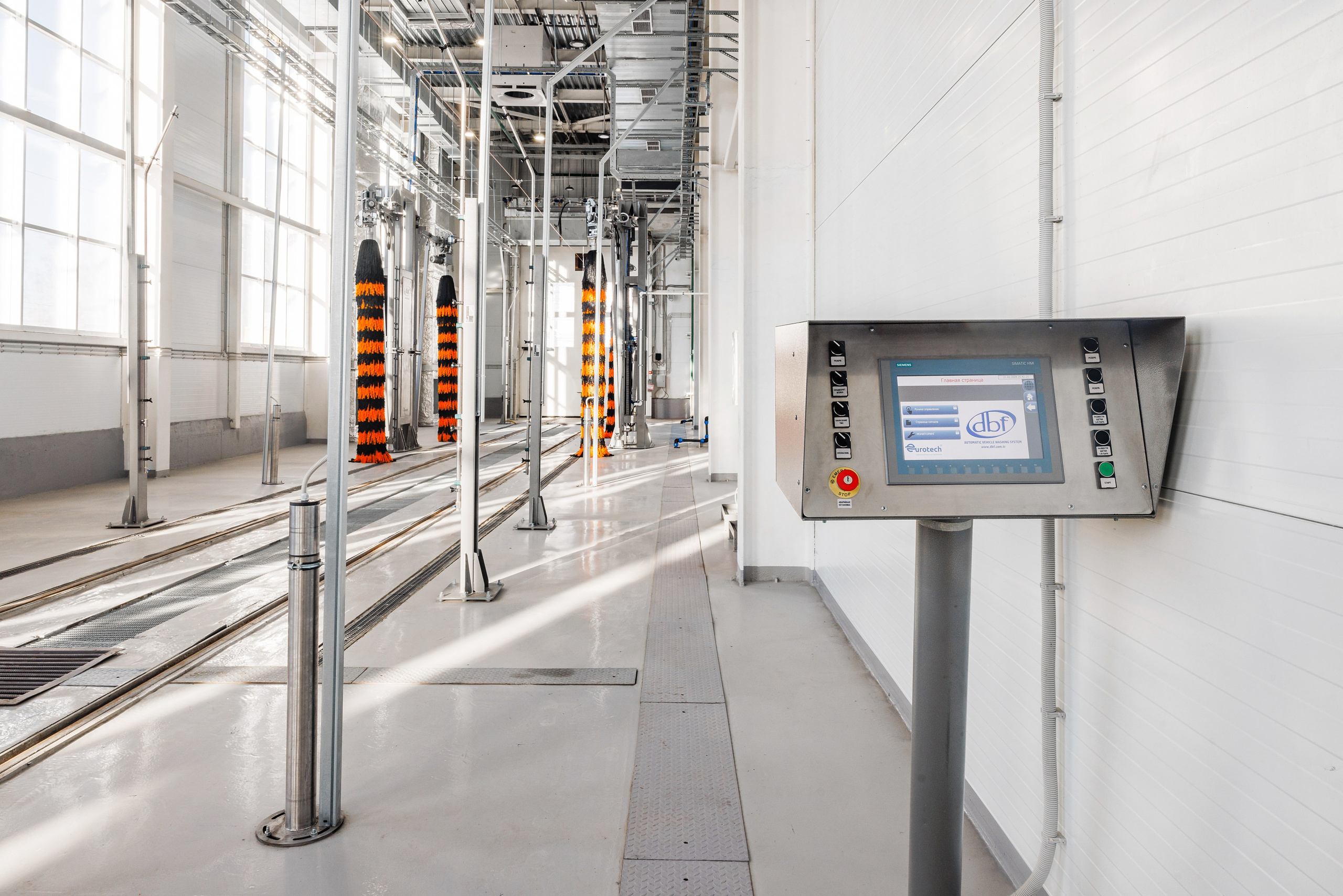 Трамвайное депо. Фотограф Виталий Хайлов, Екатеринбург