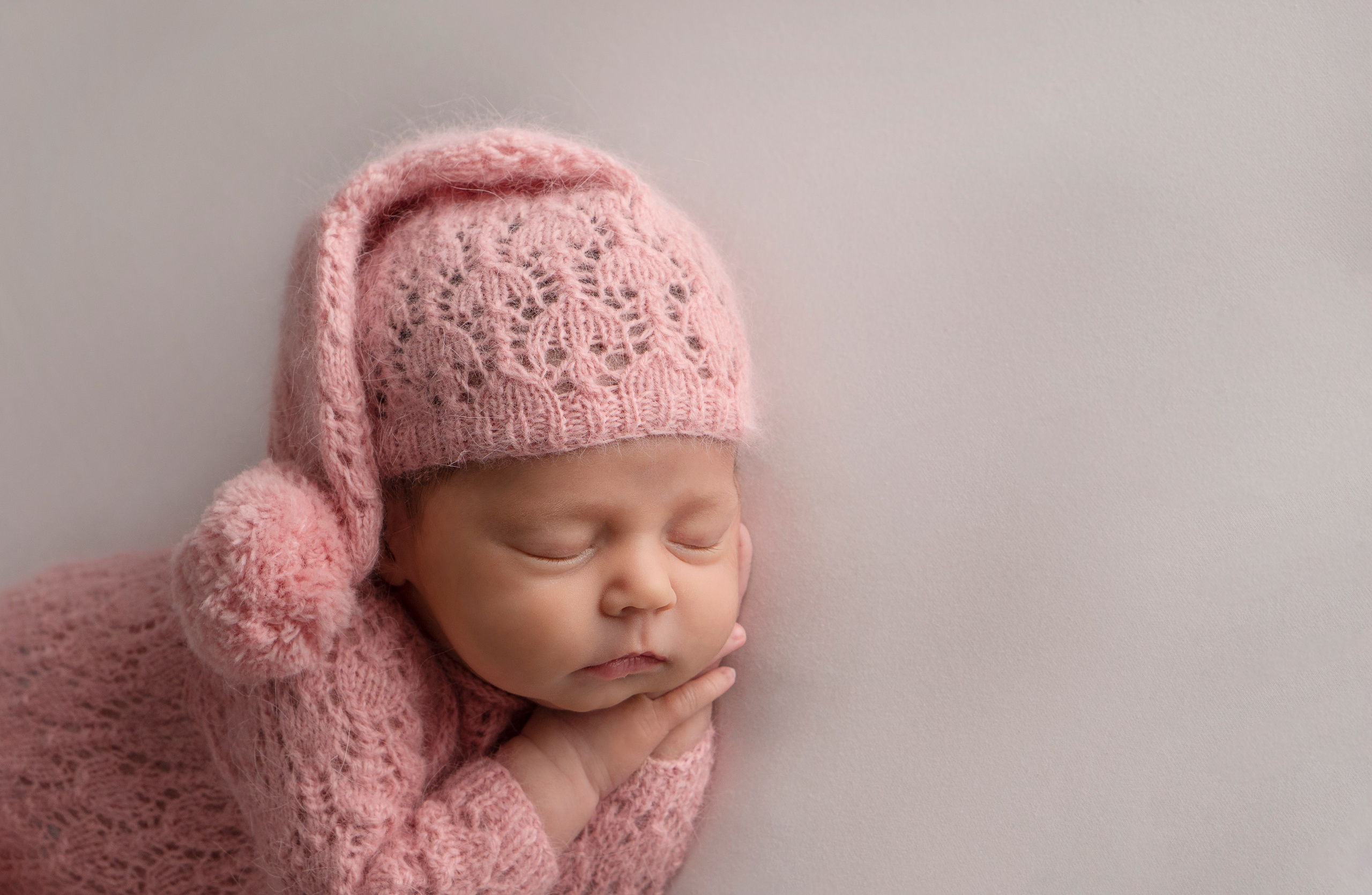 Съёмка новорожденных. Фотограф новорожденных в Новоалександровске Оксана Джолаева