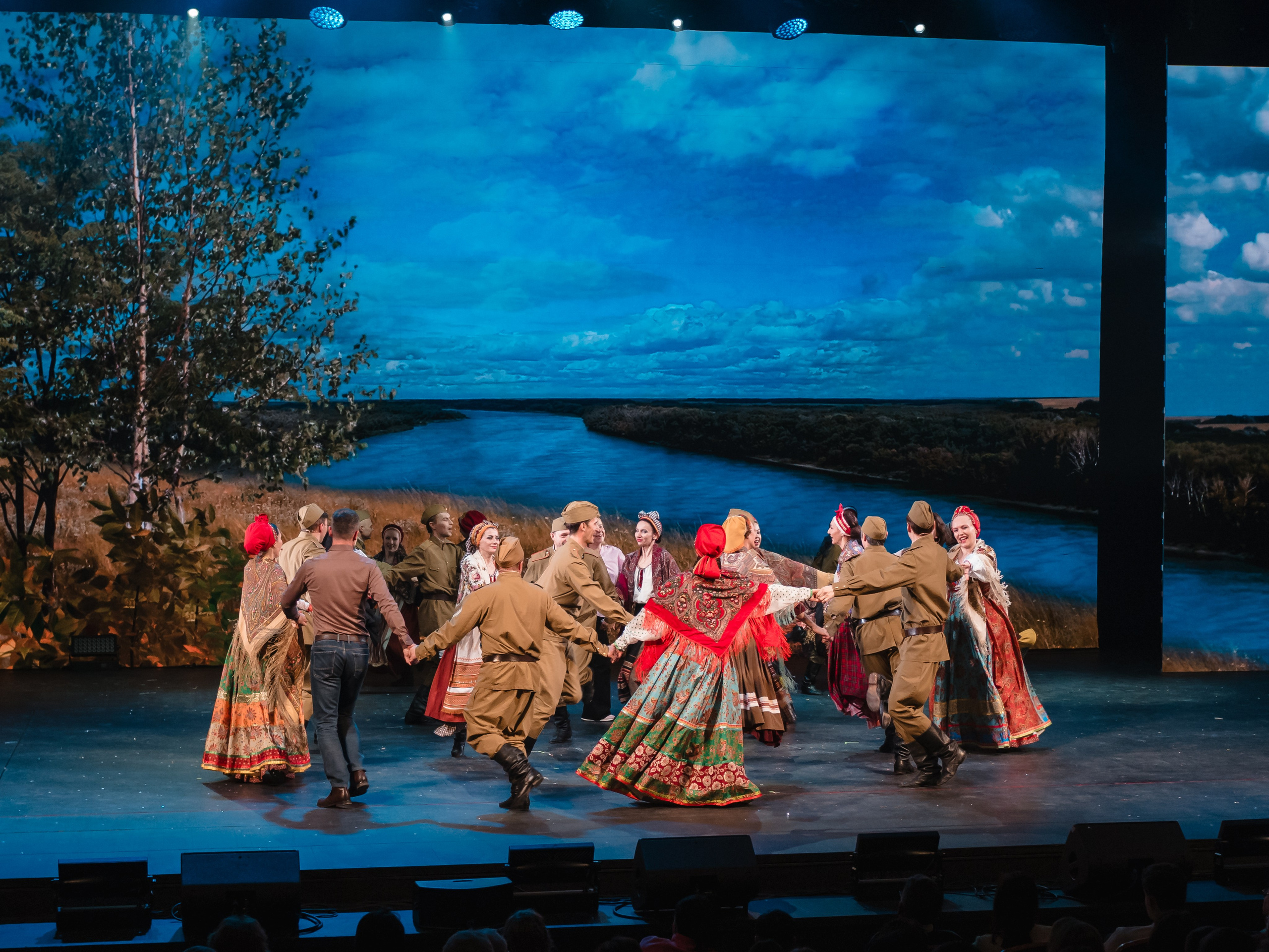 Василий Теркин, театр «Русская песня». Фотограф Ольга Махалова — Санкт-Петербург, Москва, Нижний Новгород