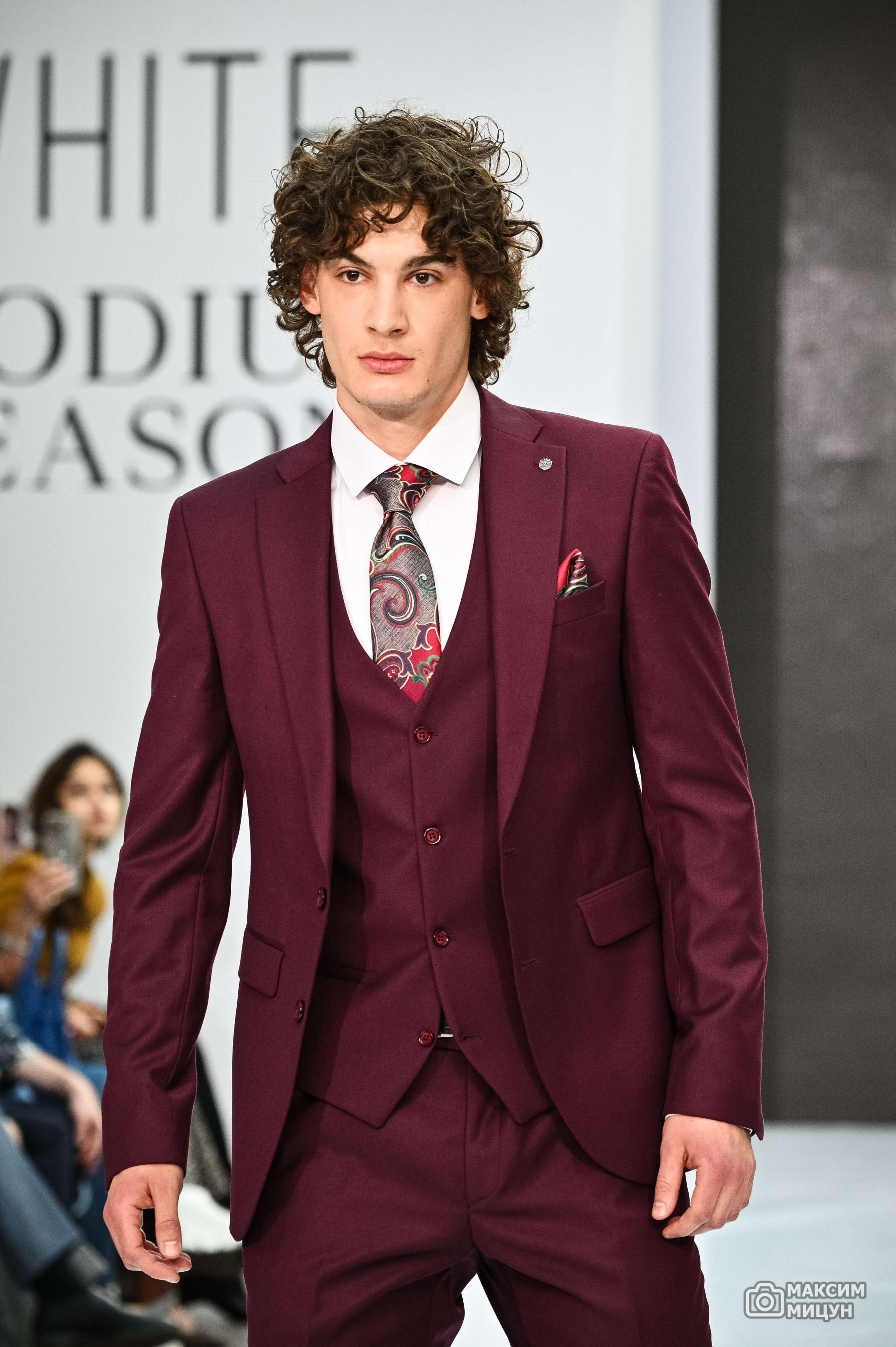 Модные показы. Фотограф Максим Мицун. Портрет, свадьба, репортаж, каталог