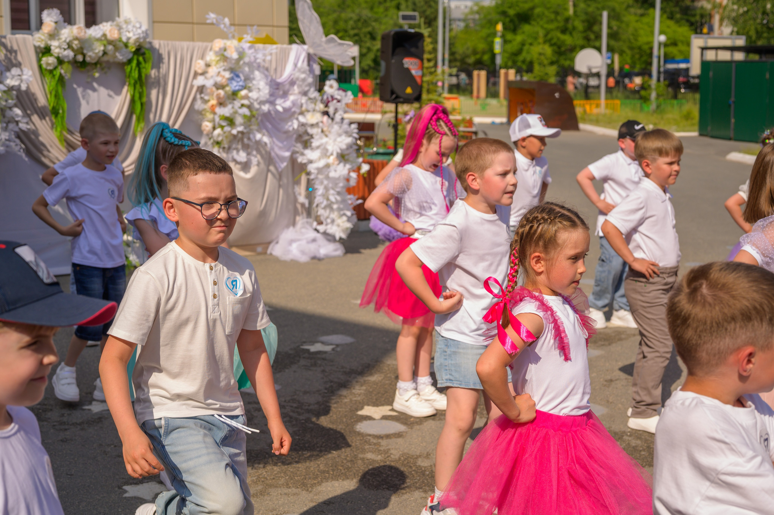 Репортаж выпускного группа «Фантазёры» 3 садик. Фотограф новорожденных, семейный детский в Тюмени Татьяна Морозова