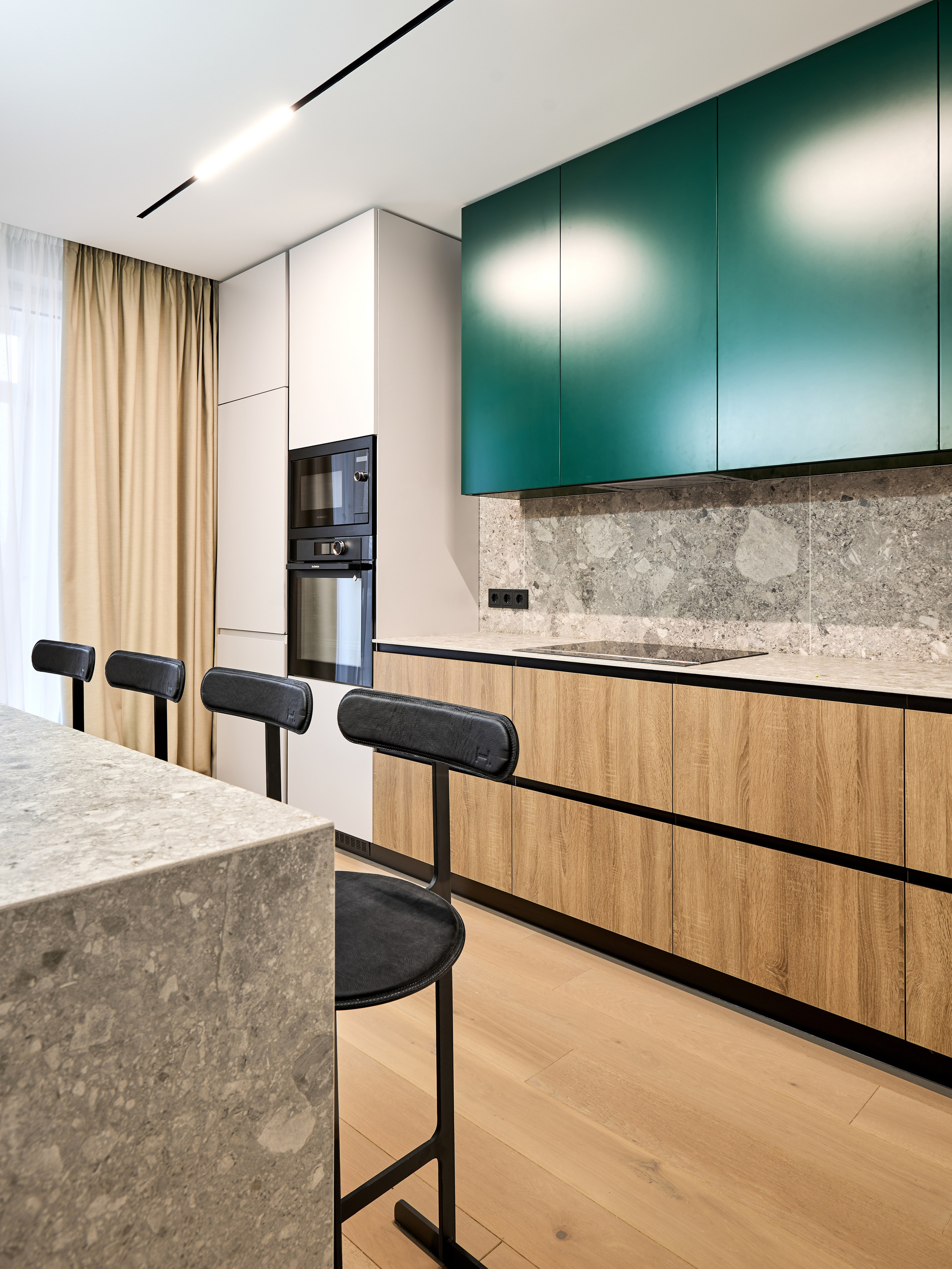 Ремонт под ключ Raevsky. Автомобильный и интерьерный фотограф в Минске Александр Тагаев