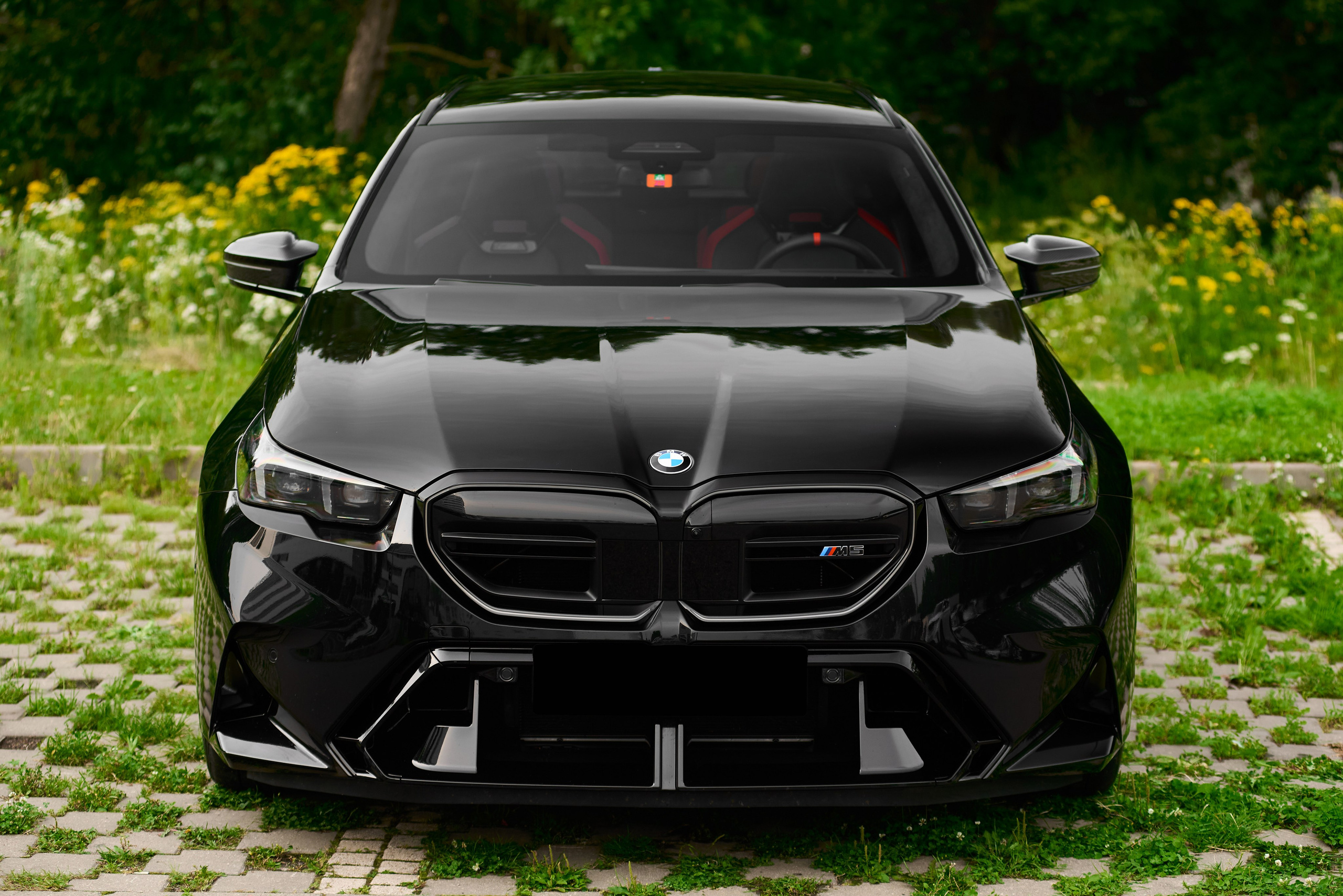 BMW M5 2025. Автомобильный и интерьерный фотограф в Минске Александр Тагаев