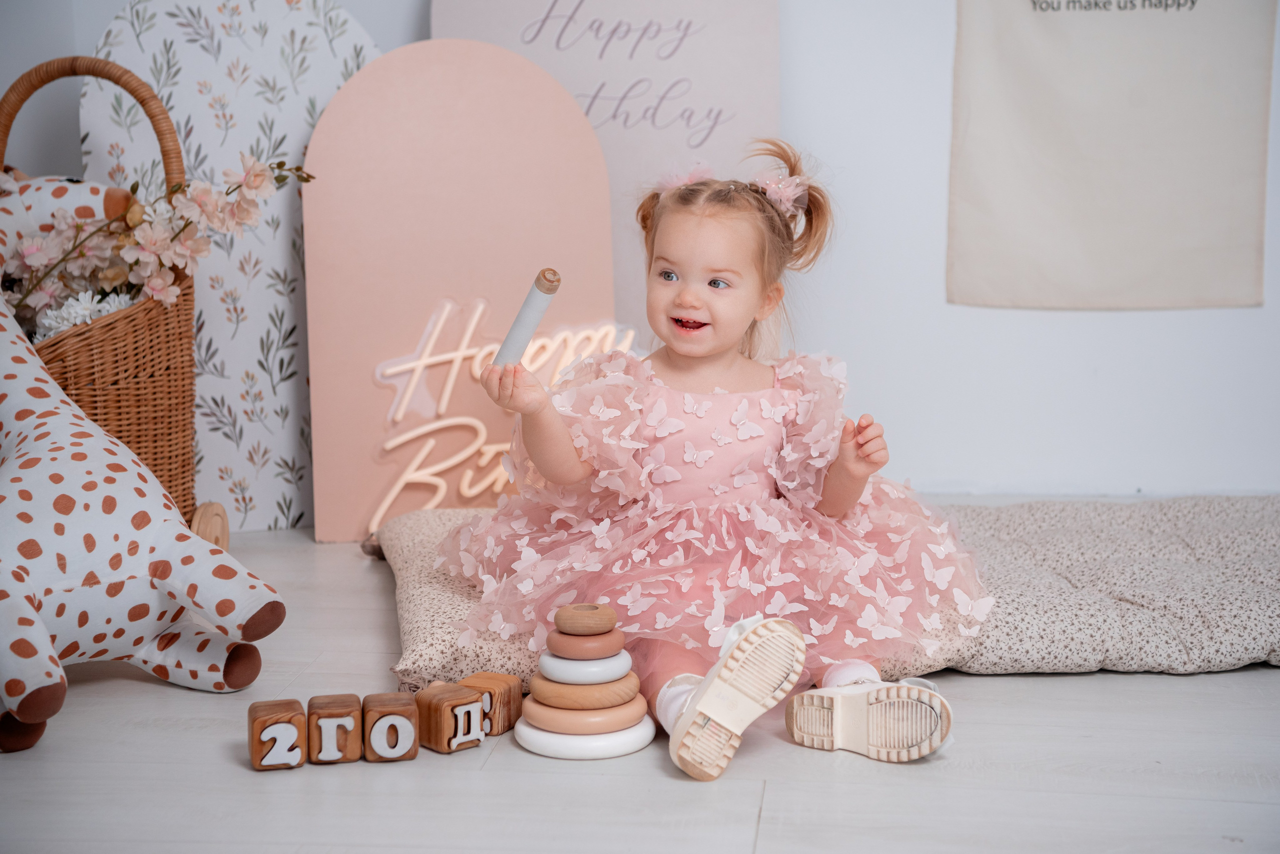 Семейная съёмка в студии Скандибек. Фотограф в Волгограде и Волжском Александр Горбань