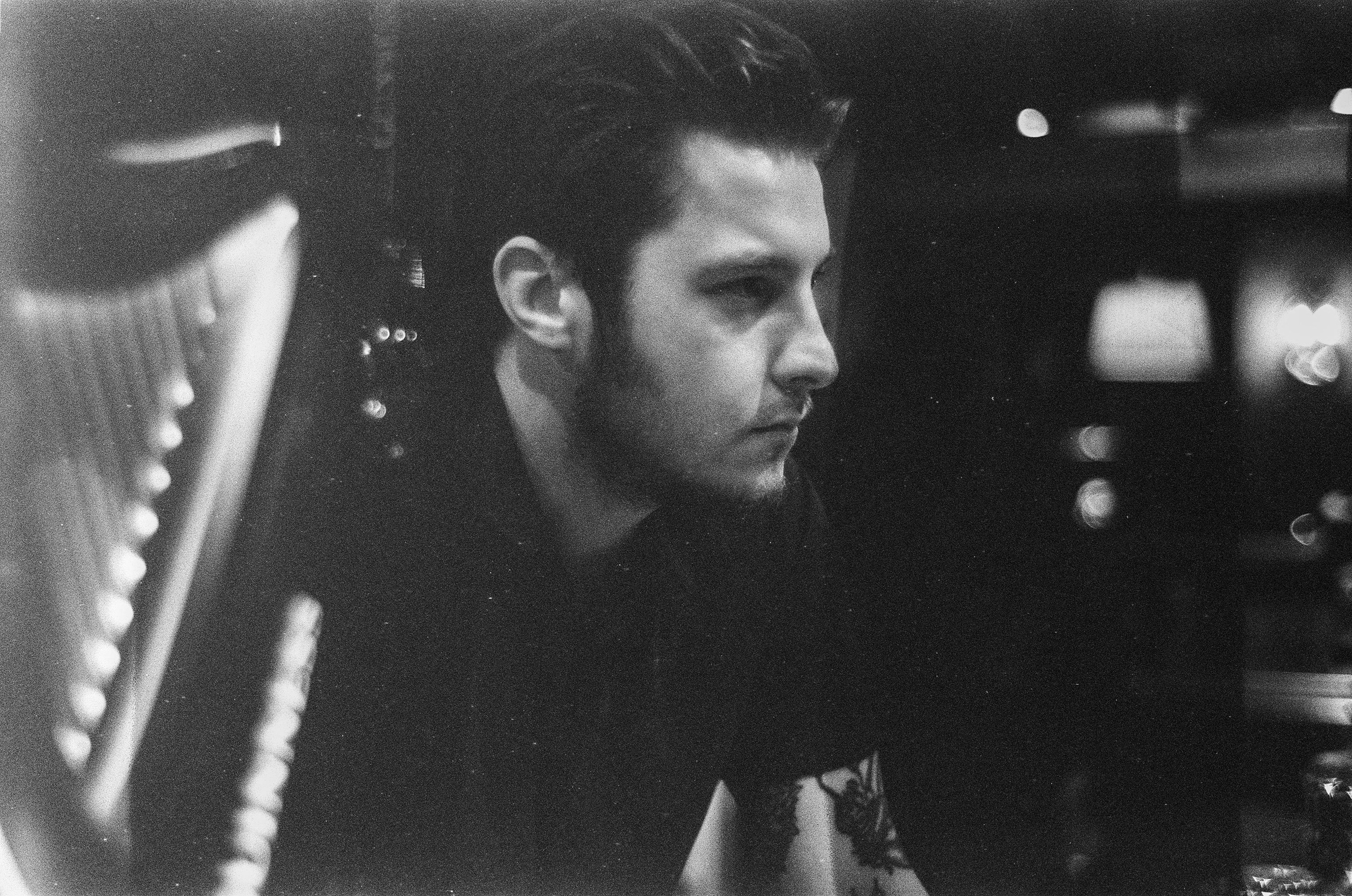 Одиночные кадры — узкий формат. Алексей Попов