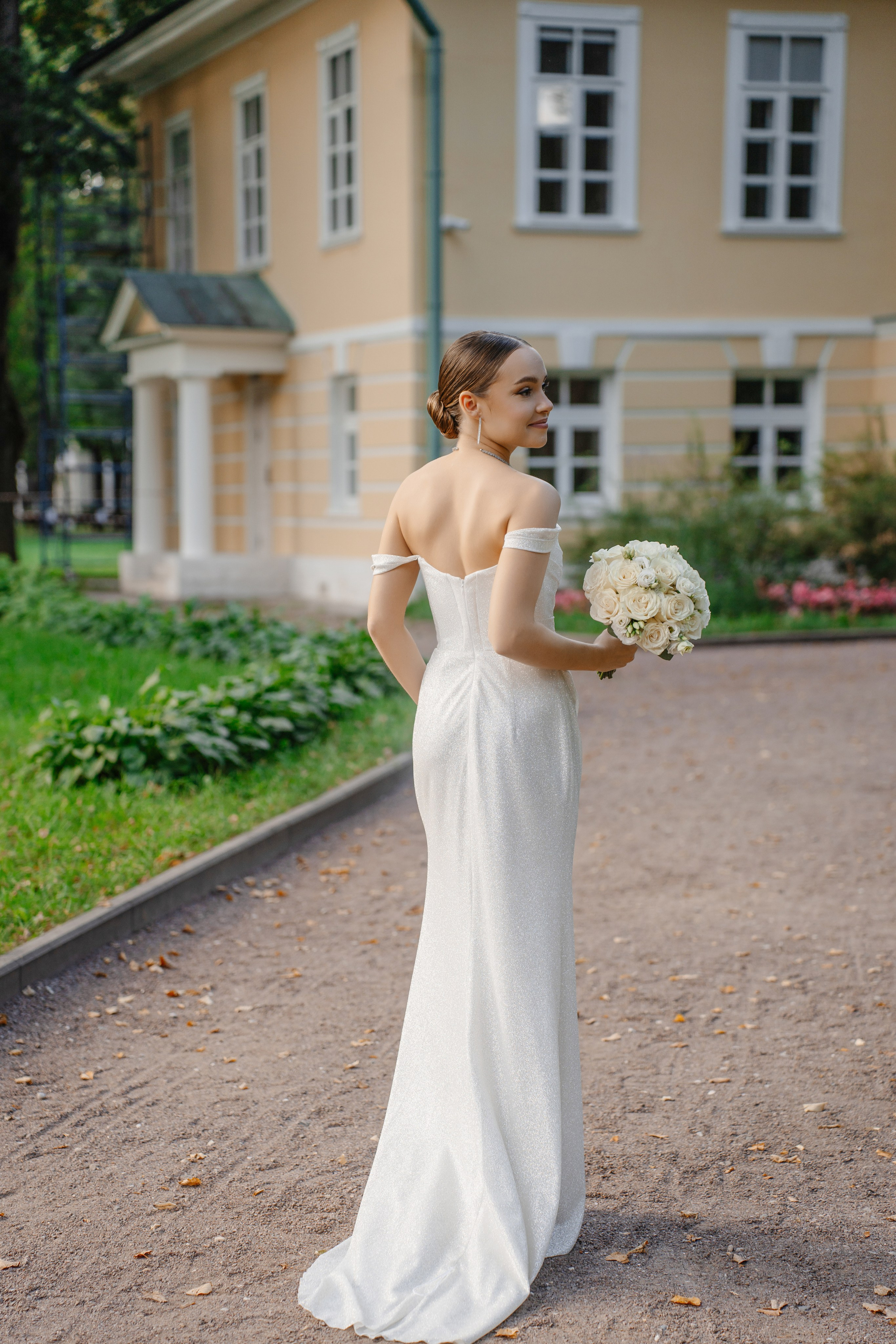 Свадебная фотосессия в парке Архангельское. Свадебный и семейный фотограф в Москве Светлана Зоткина