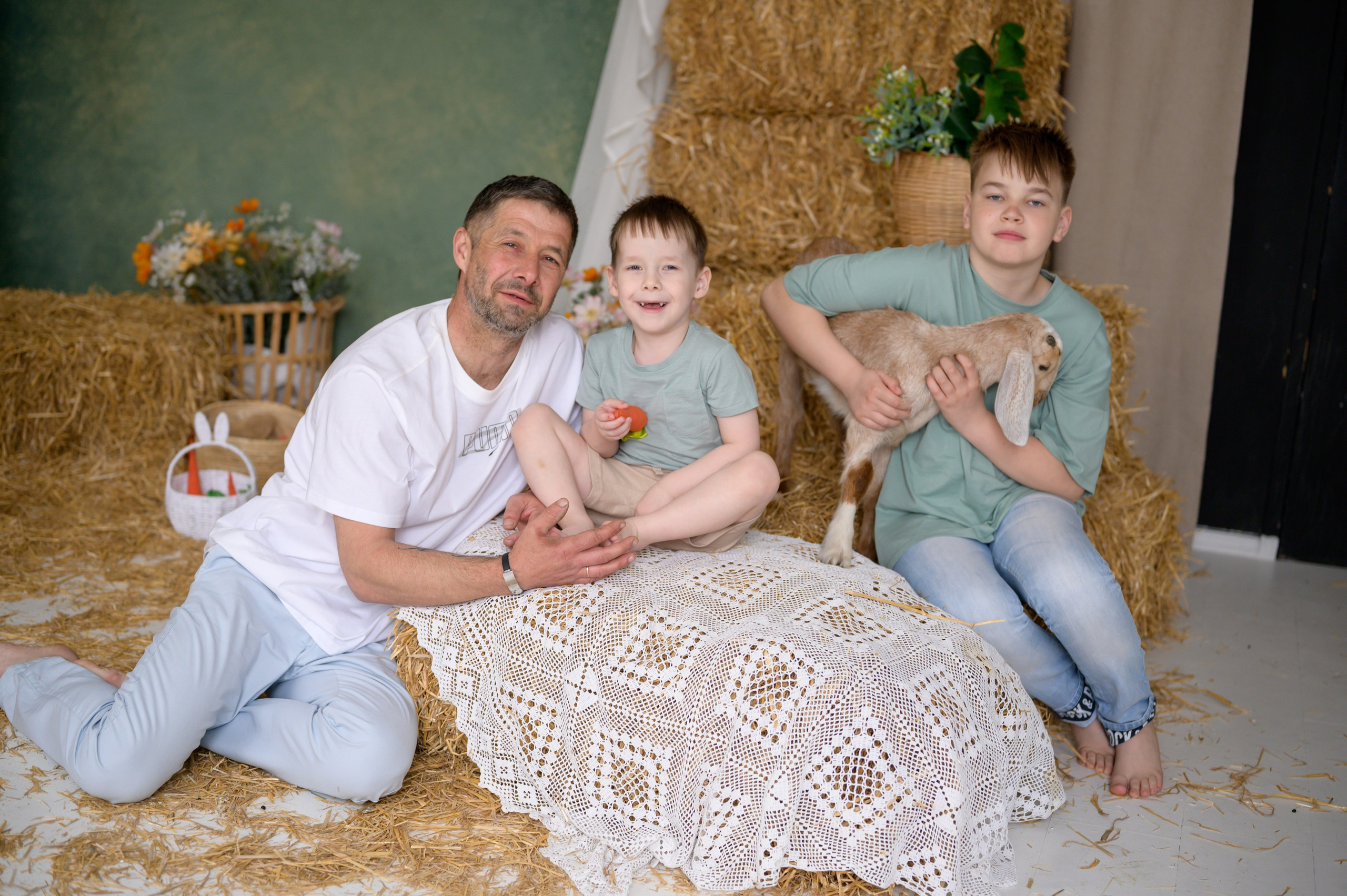 Фотостудия «Рояль» зал «Графика». Фотограф новорожденных, семейный детский в Тюмени Татьяна Морозова