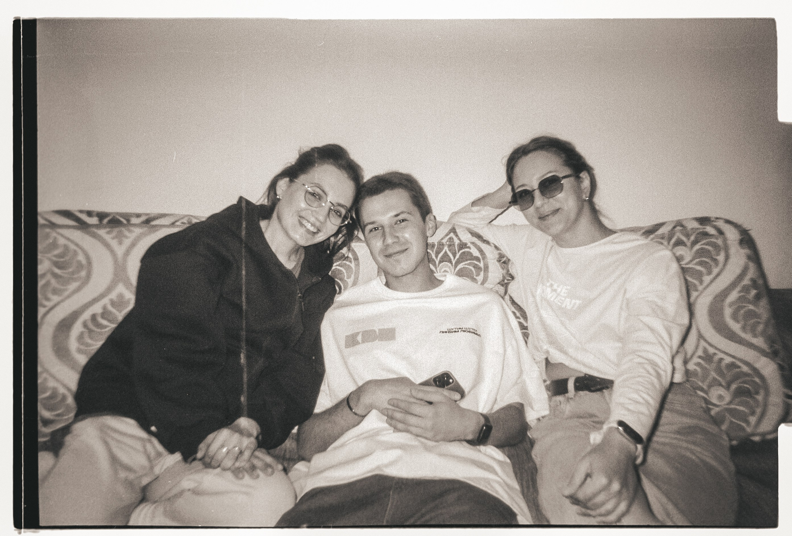 Летняя мастерская КВН, ч/б плёнка, июль 2025. Фотограф в Ярославле Ольга Пыненкова