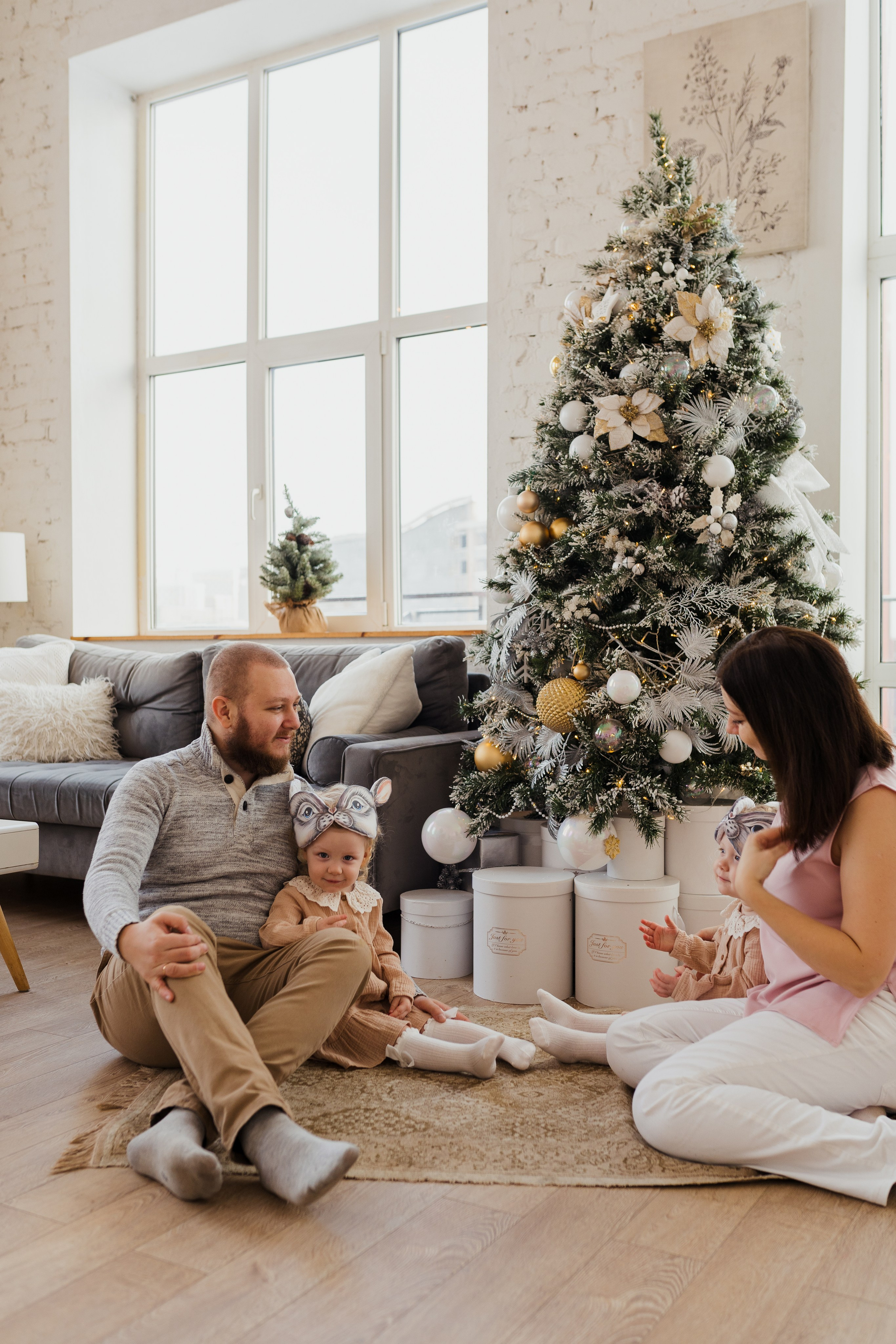 Марина, Саша, Вера и Саша в LuckyLoft. Свадебный фотограф в Москве Анна Полушина
