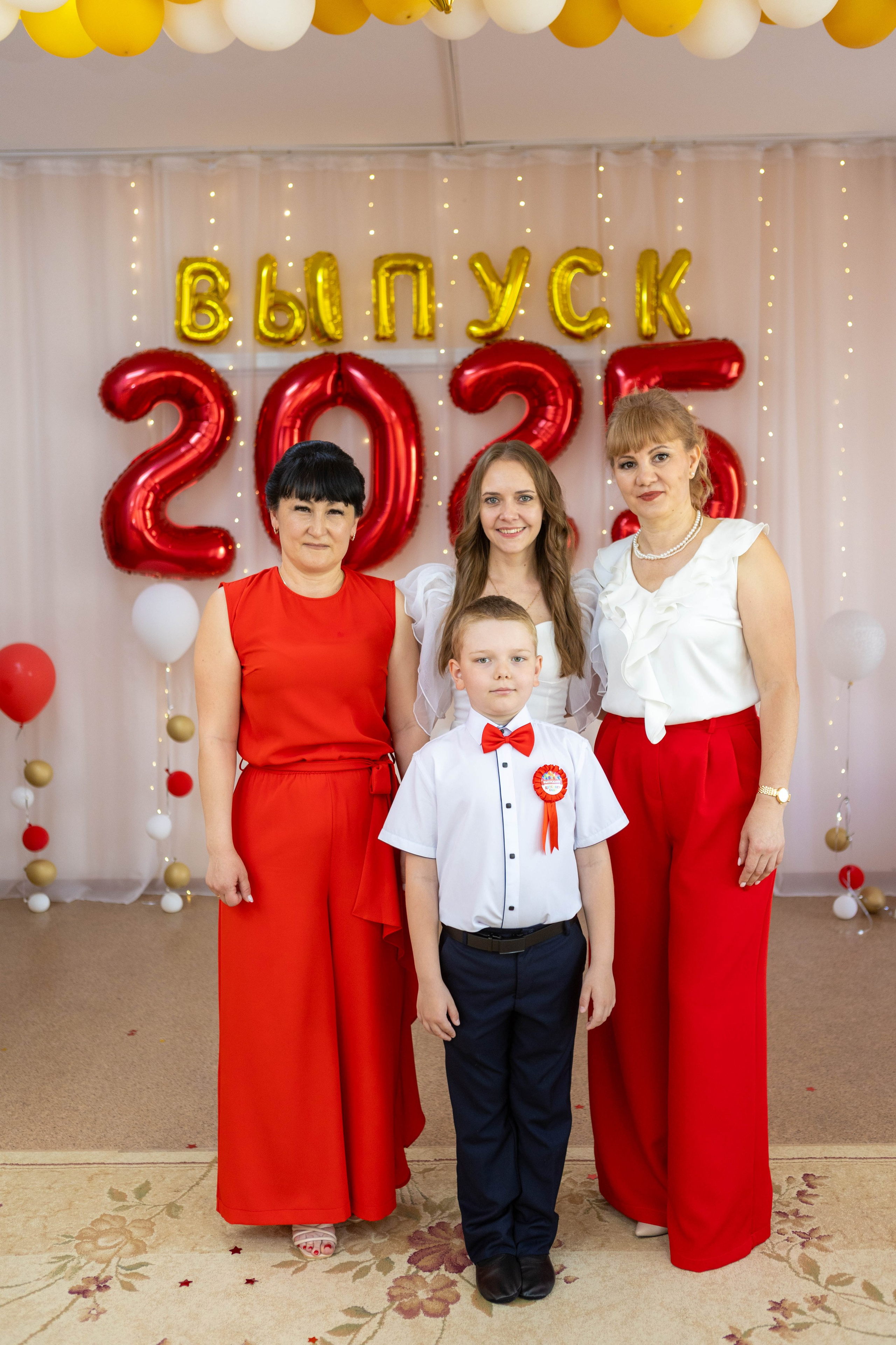 Выпускной в детскому саду 2025 год. Свадебный и предметный фотограф Ренат Каламперов