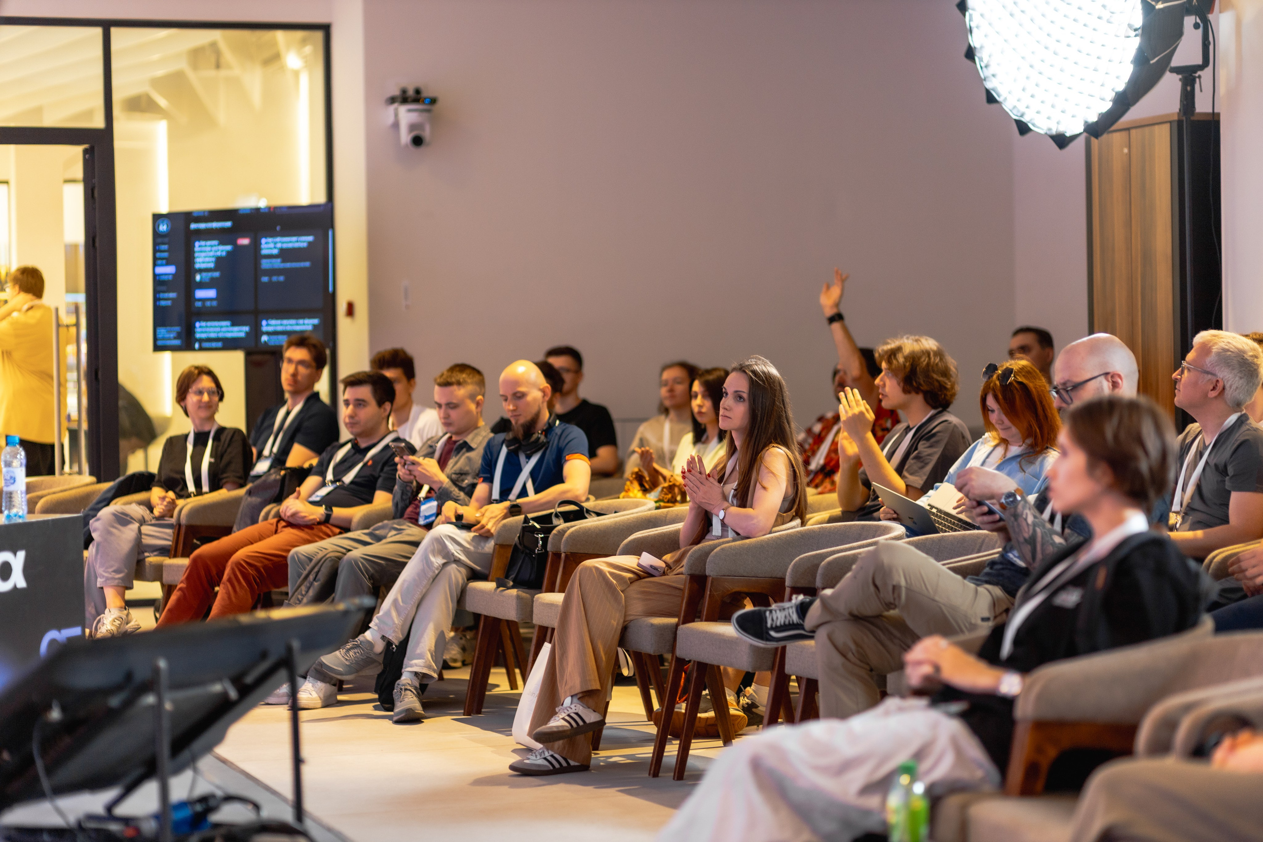 Aha! — 29–30 мая 2025. Фотобанк Матемаркетинг