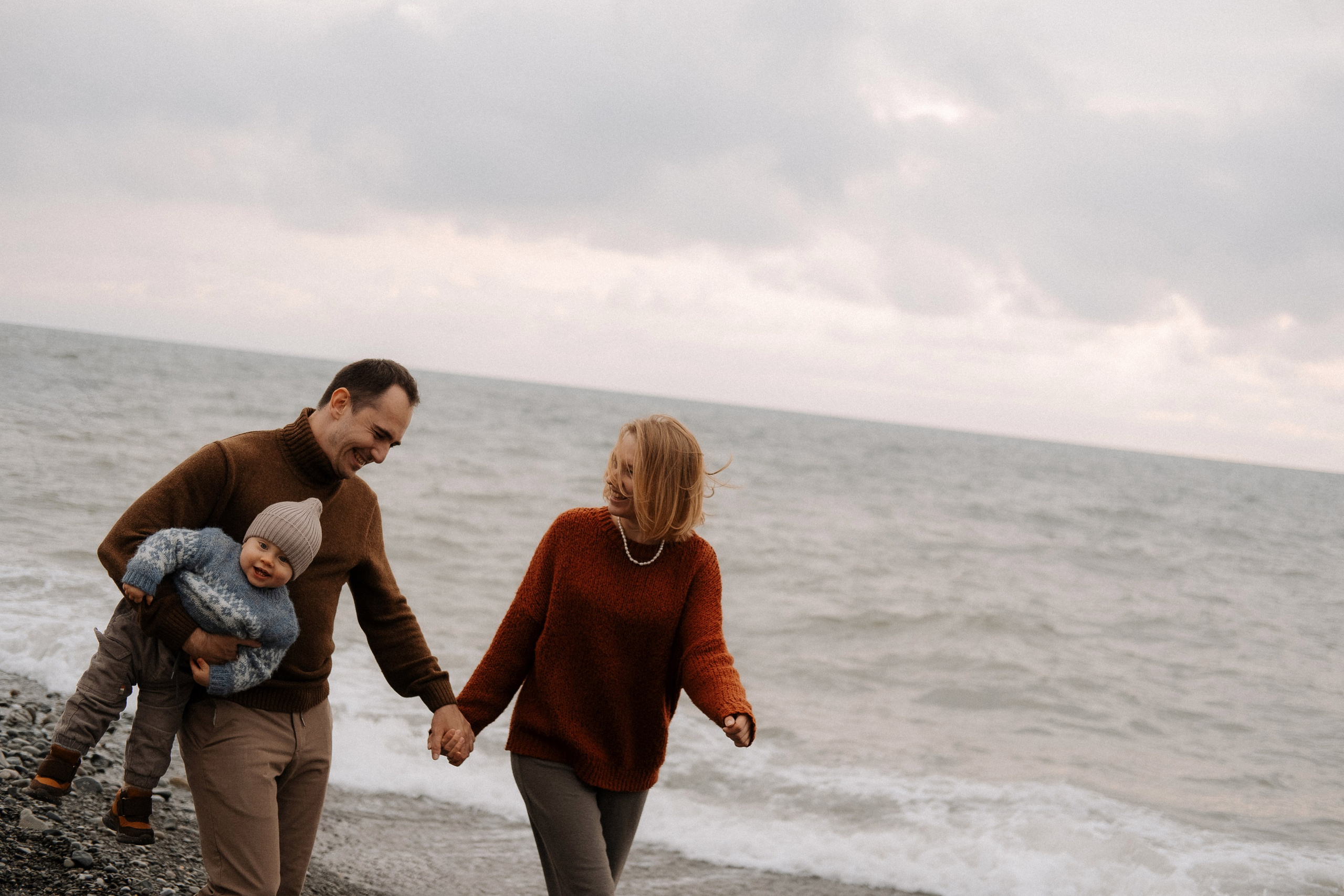 Семейные фотосессии в Сочи, Сириус и на Красной поляне. Семейный, свадебный фотограф Сочи, Адлер, Красная поляна