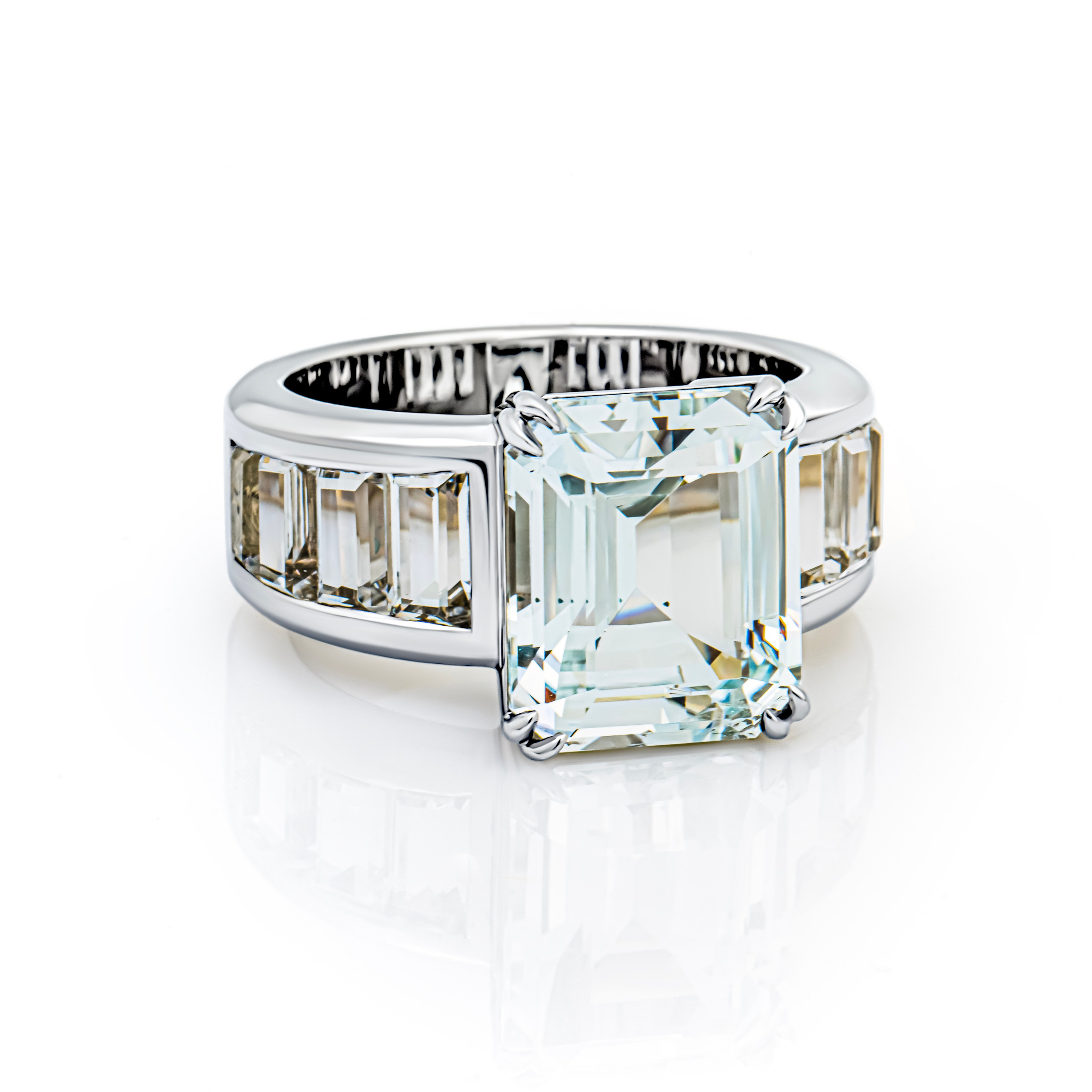 Ювелирные украшения. Фотограф ювелирных украшений в Санкт-Петербурге Воробьева Мария