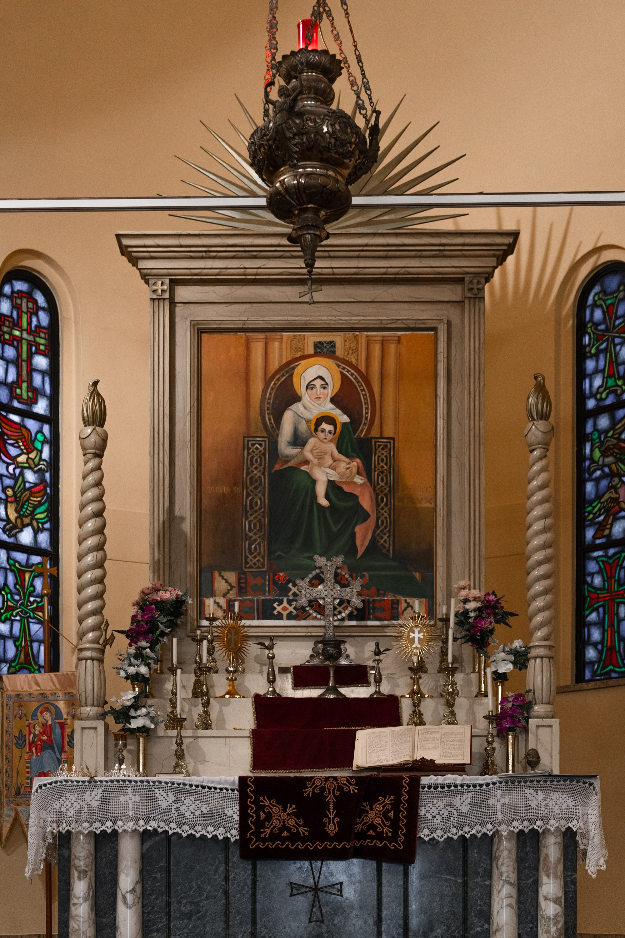 Armenian orthodox wedding. Maria Anistratova | Destination Photographer, Videographer & Drone Pilot — Lake Como